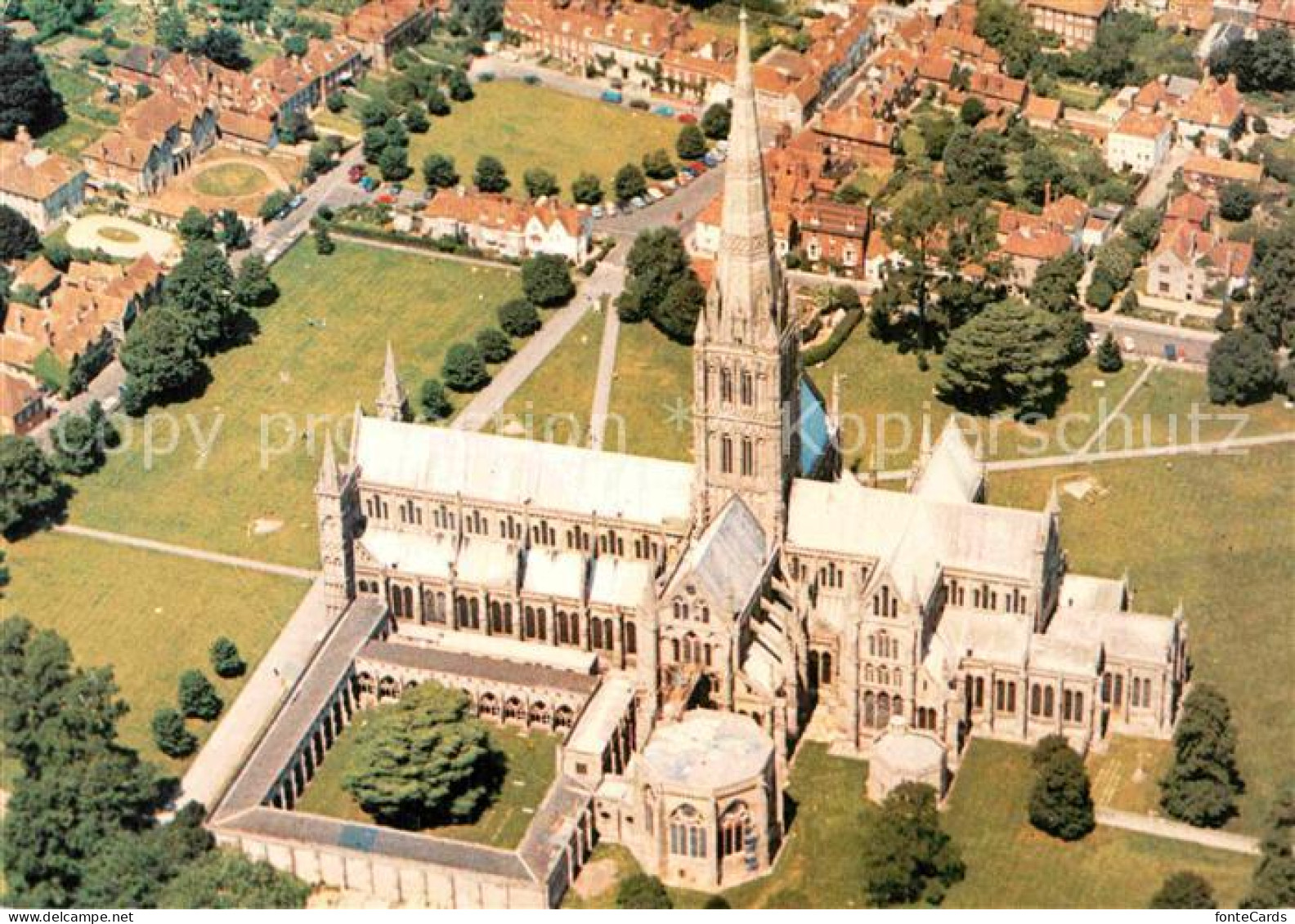 72918035 Wiltshire UK Fliegeraufnahme Salisbury Cathedral  - Andere & Zonder Classificatie