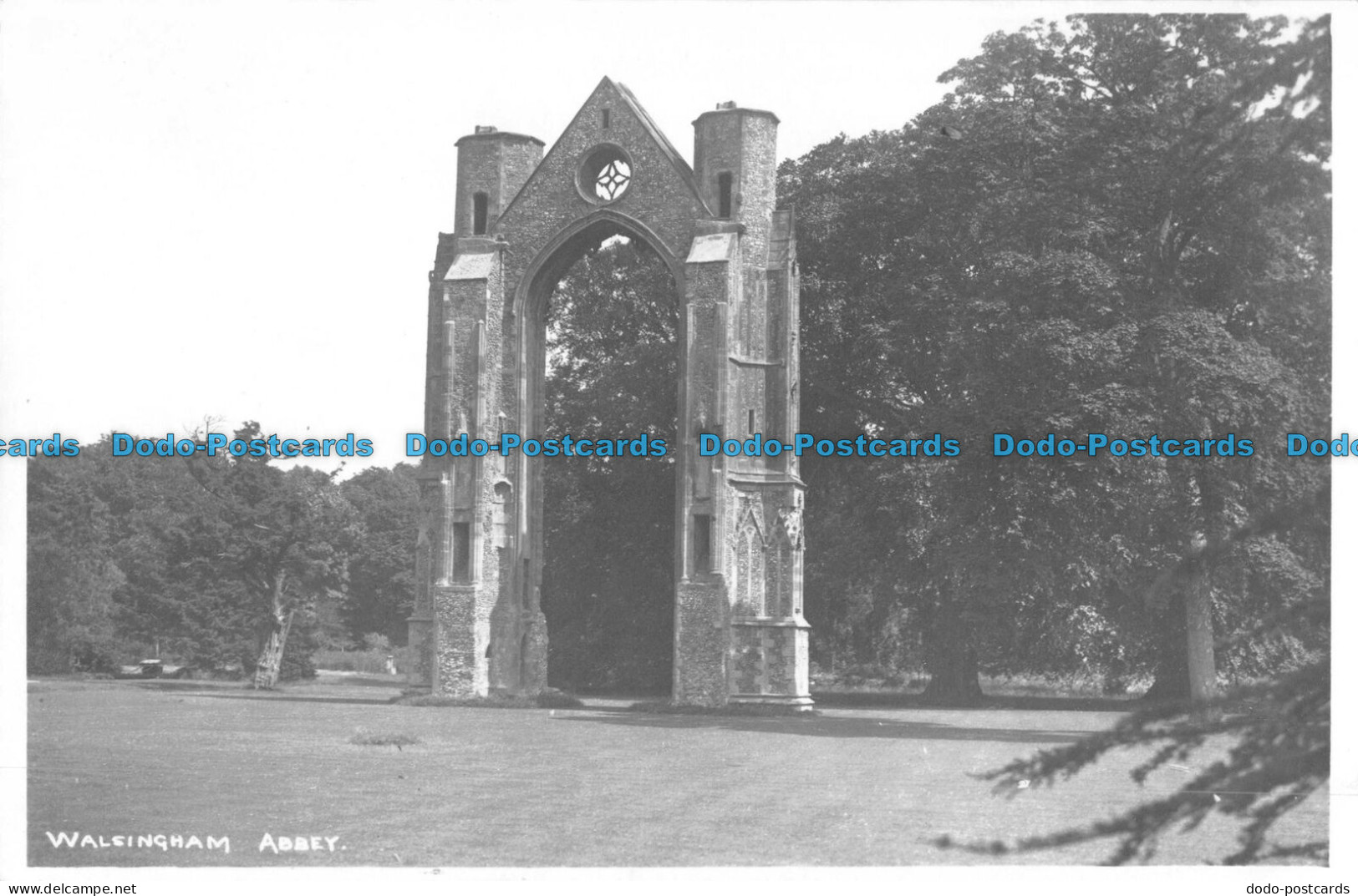 R091943 Walsingham Abbey - Mundo