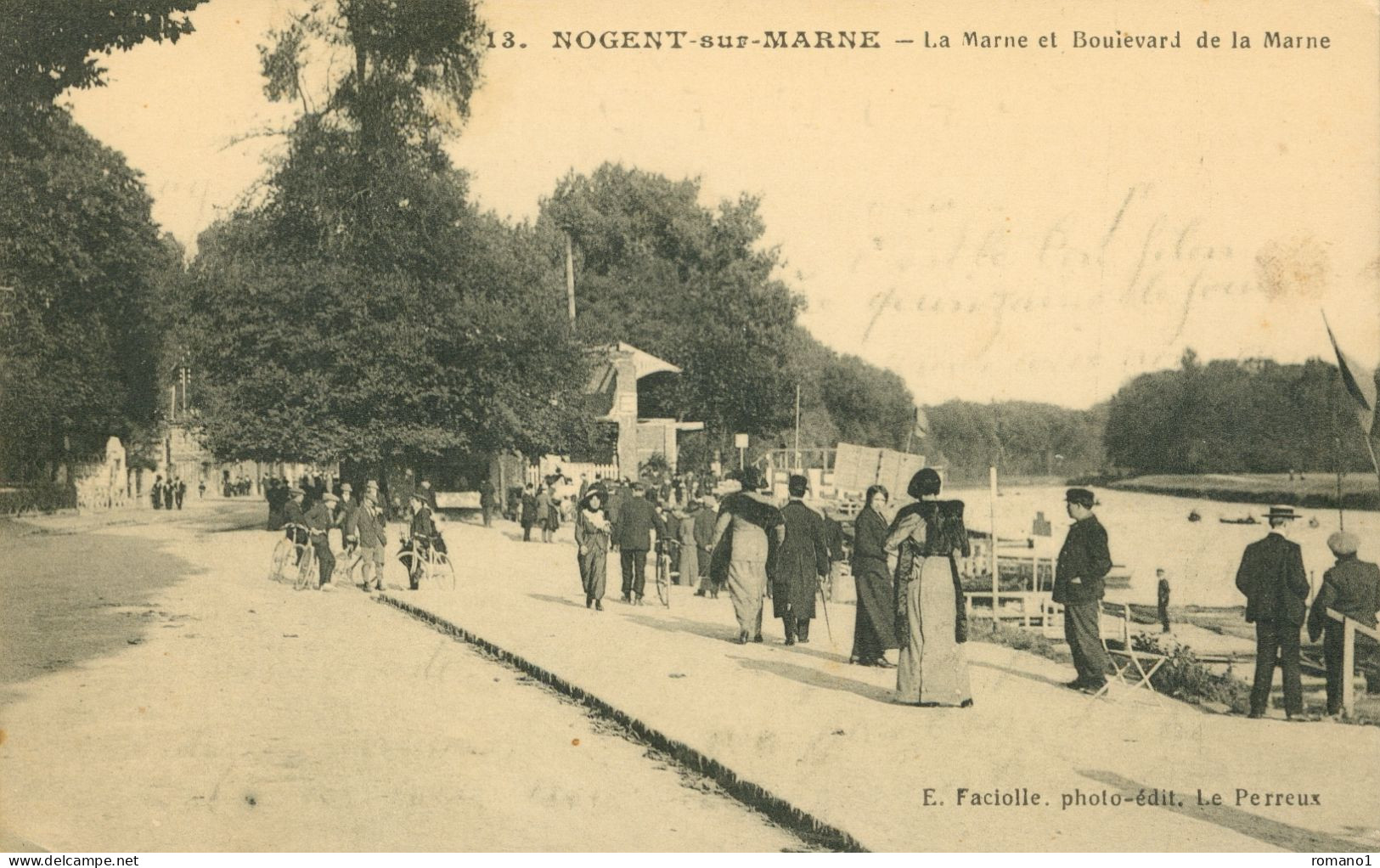 94)   NOGENT Sur MARNE -  La Marne Et Boulevard De La Marne - Nogent Sur Marne