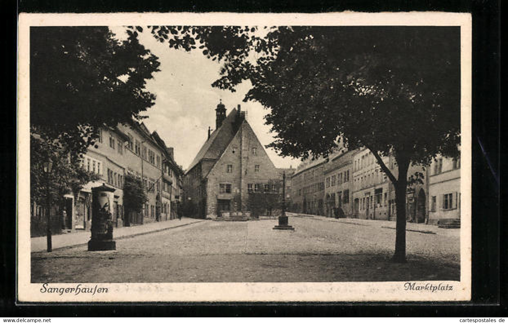 AK Sangerhausen, Marktplatz Mit Litfasssäule  - Sangerhausen