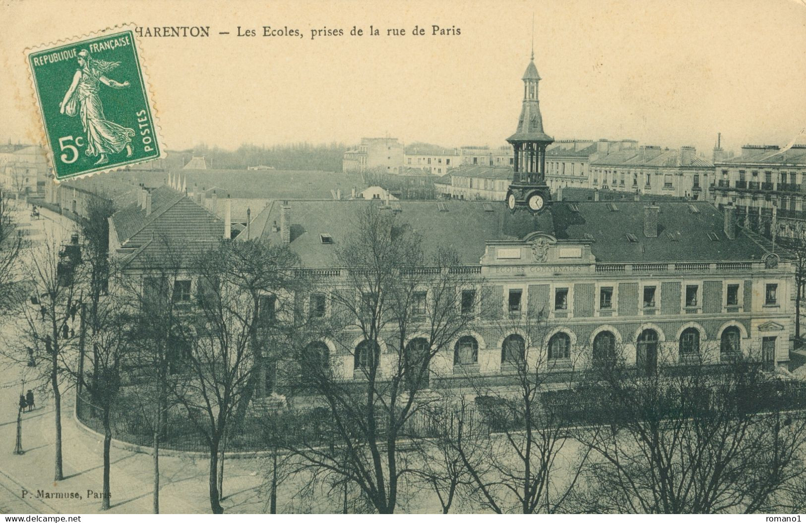 94)   CHARENTON - Les Ecoles Prises De La Rue De Paris - Charenton Le Pont