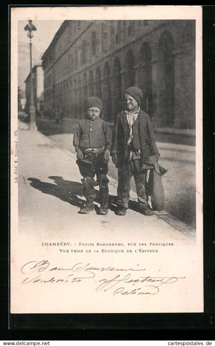 CPA Chambèry, Petits Ramoneurs, Rue Des Portiques, Vue Prise De La Boutique De L`Èditeur  - Sonstige & Ohne Zuordnung