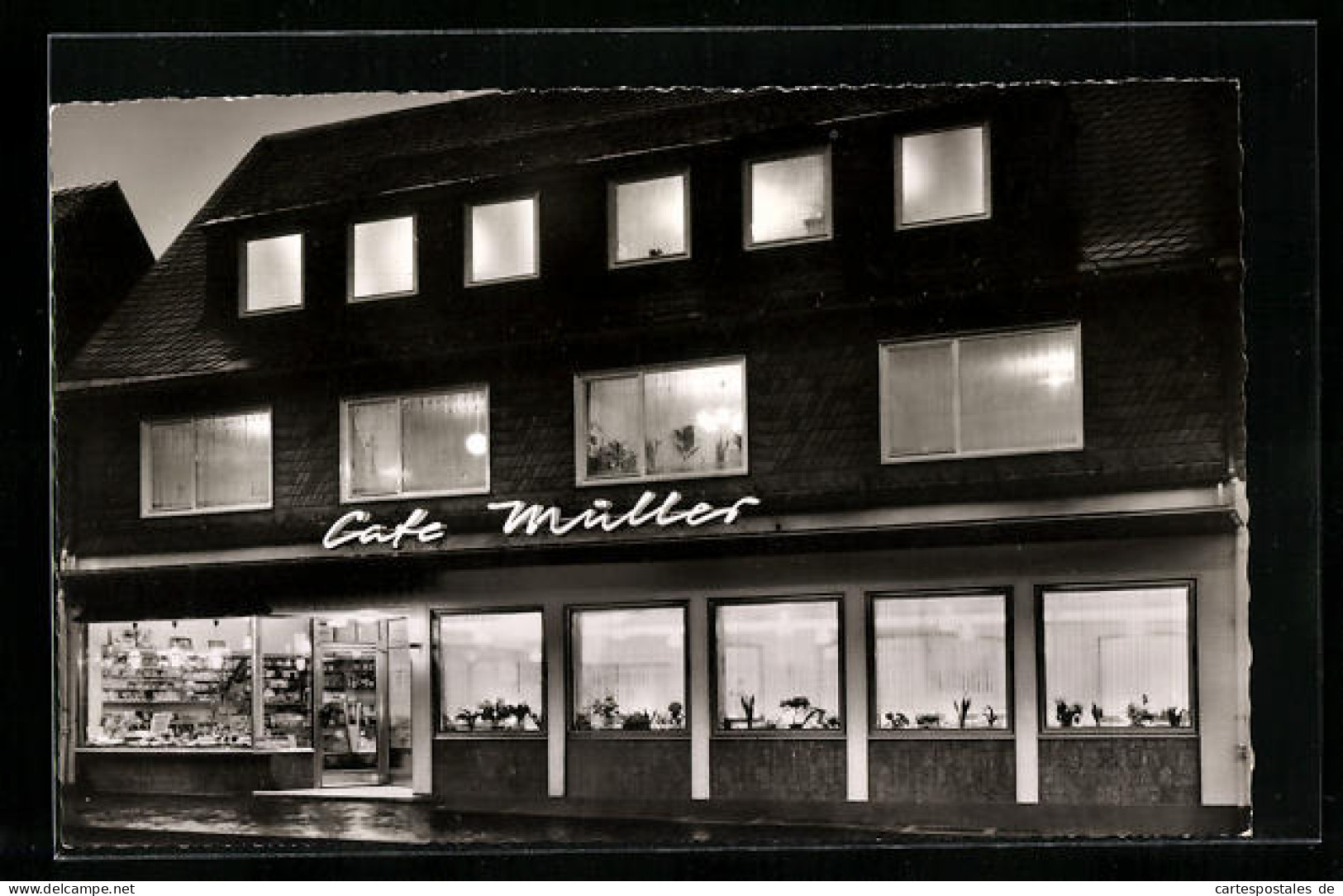 AK Winterberg / Hochsauerland, Konditorei-Café Müller  - Winterberg