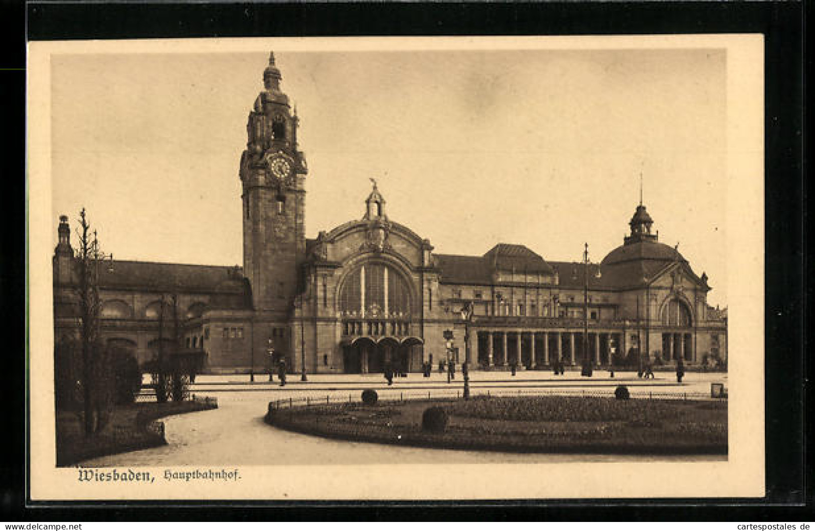 AK Wiesbaden, Hauptbahnhof Von Den Anlagen Aus Gesehen  - Wiesbaden