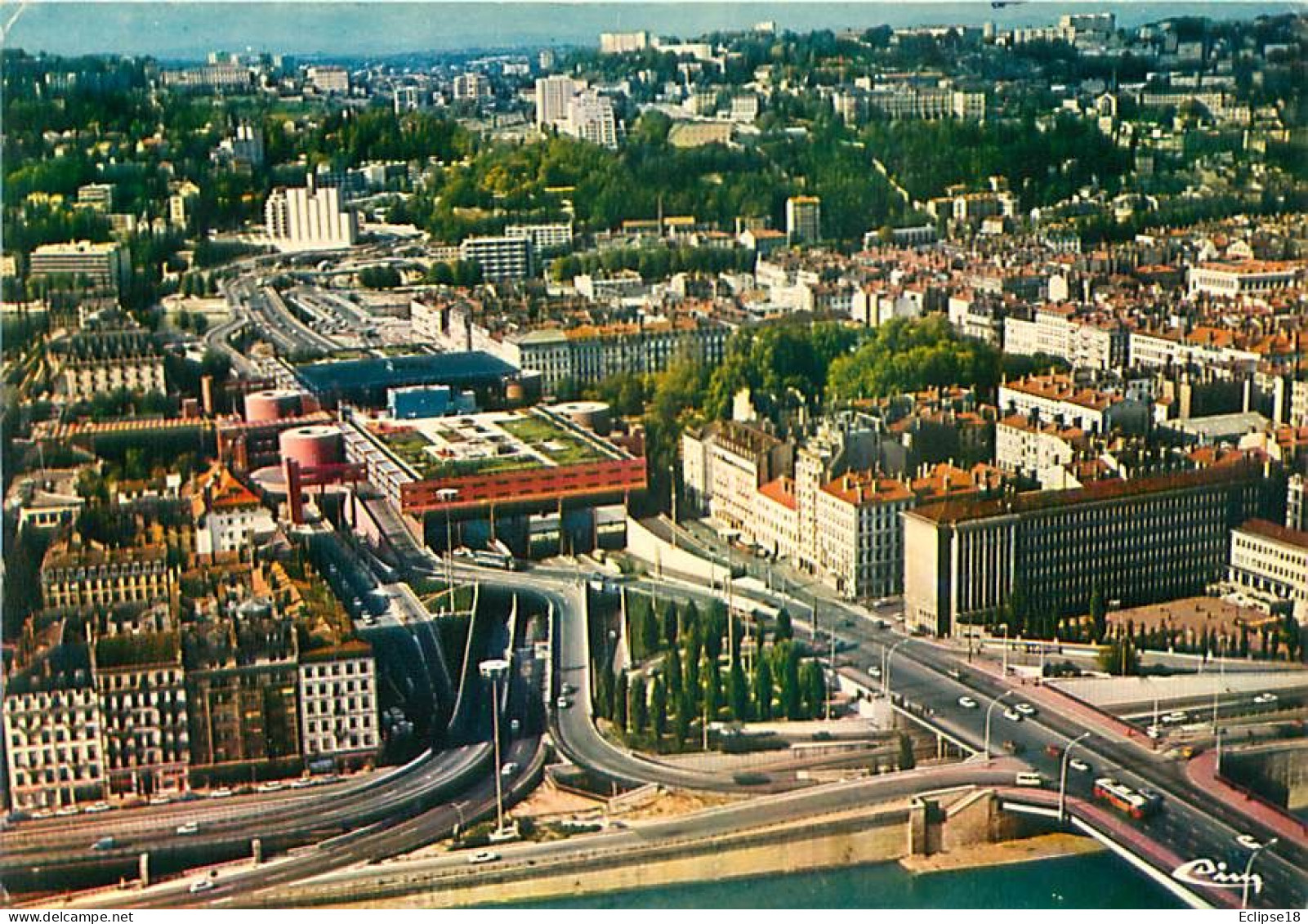 Lyon - Vue Générale Aérienne    Y 111 - Otros & Sin Clasificación