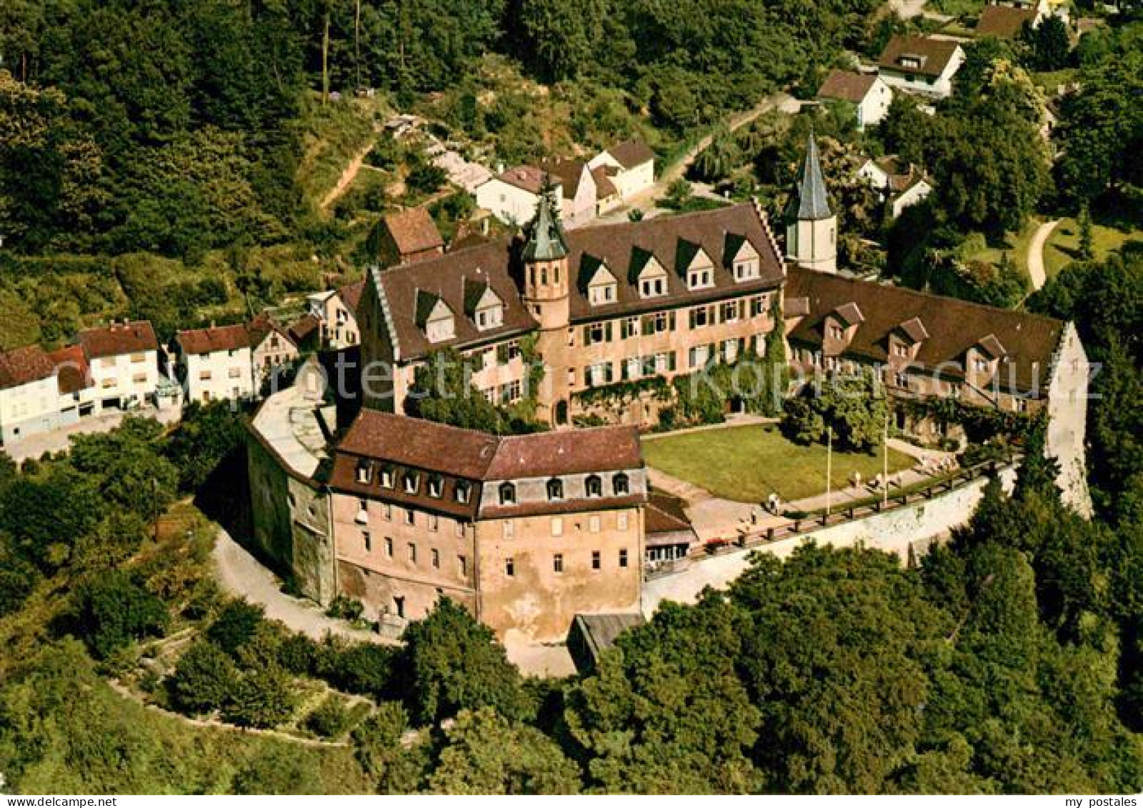 72909028 Schoenberg Bensheim Schloss Schoenberg Fliegeraufnahme Bensheim - Bensheim