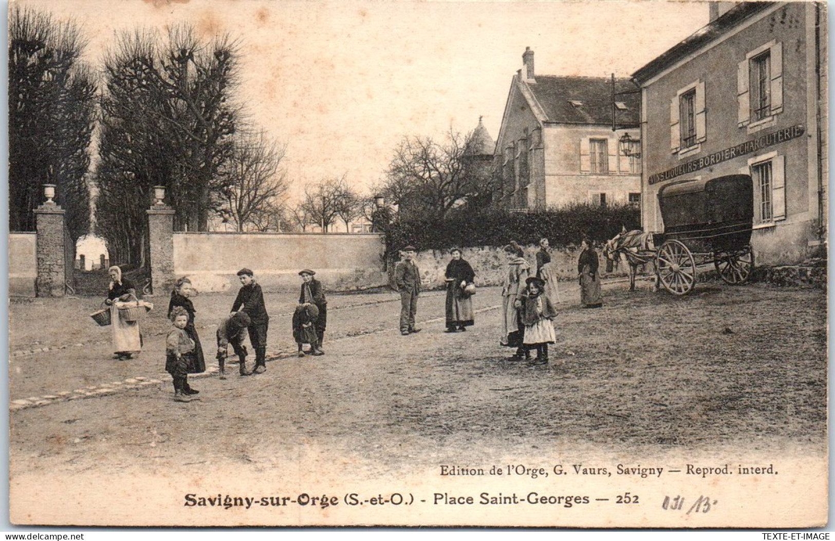 91 SAVIGNY SUR ORGE - La Place Saint Georges. - Savigny Sur Orge