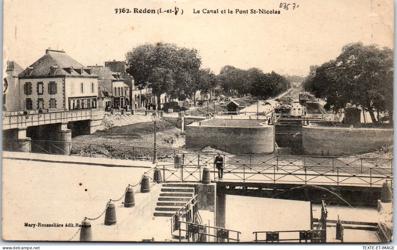 35 REDON - Le Canal Et Le Pont Saint Nicolas. - Redon