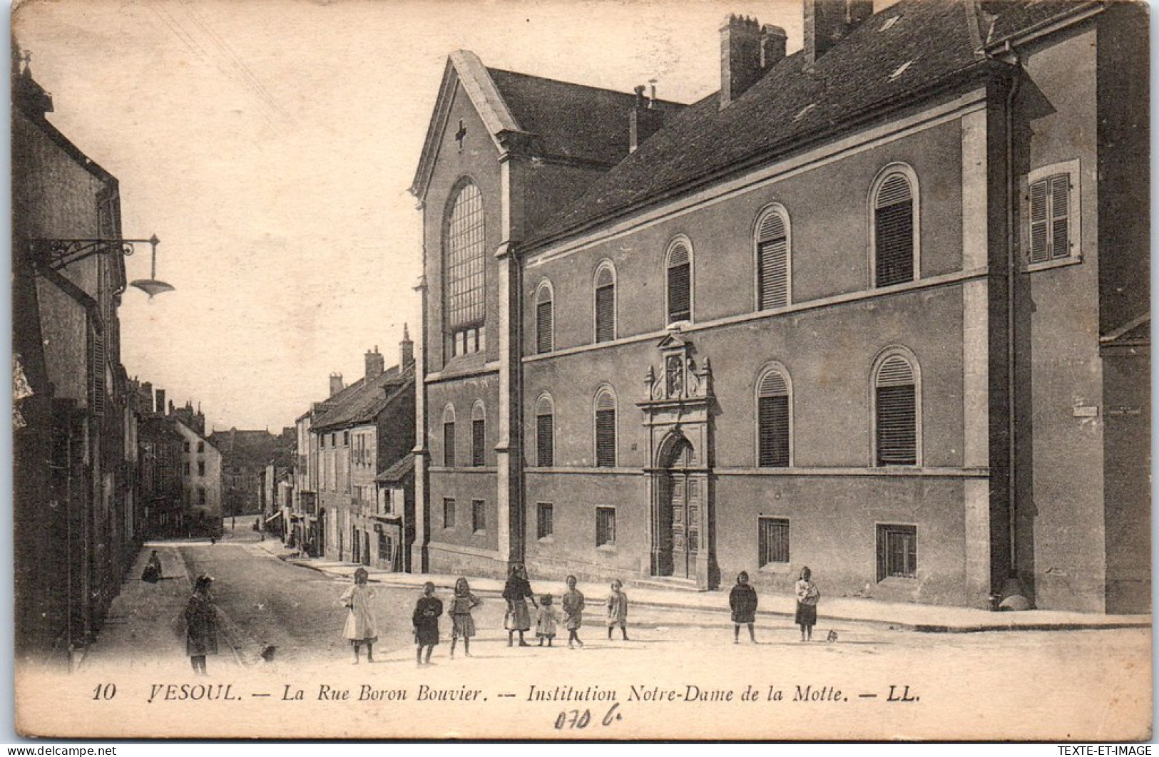 70 VESOUL - La Rue Boron Bouvier, Institution Notre Dame - Vesoul