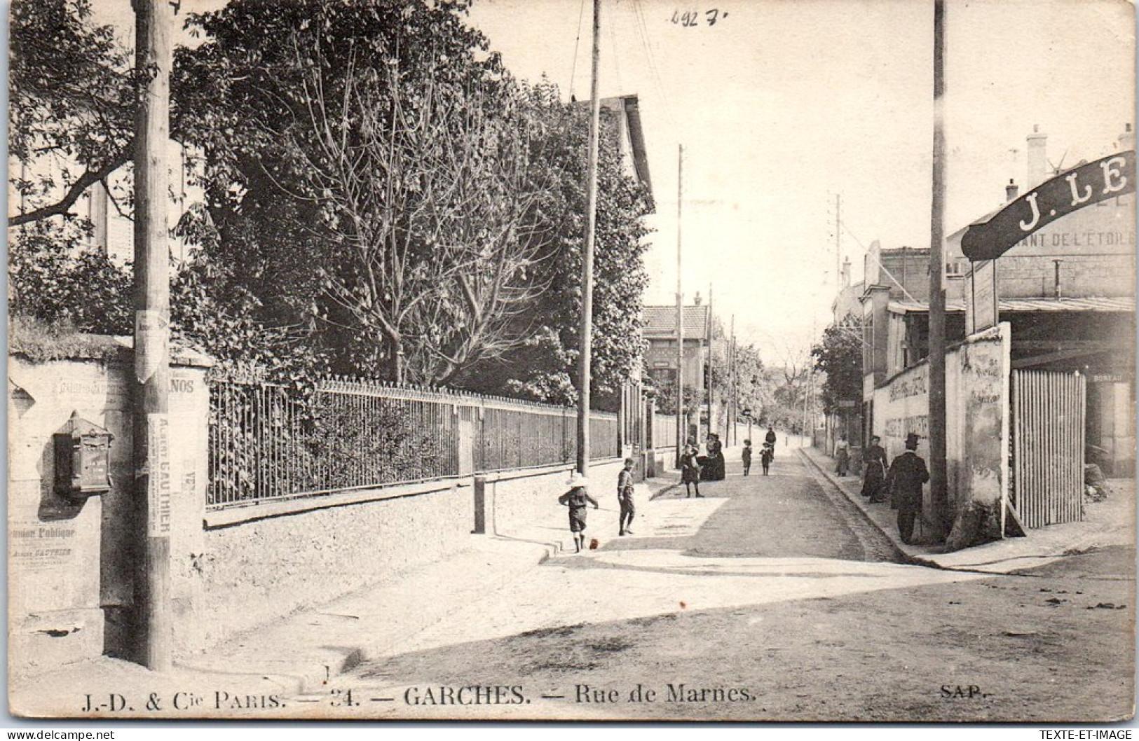 92 GARCHES - La Rue De Marne. - Garches