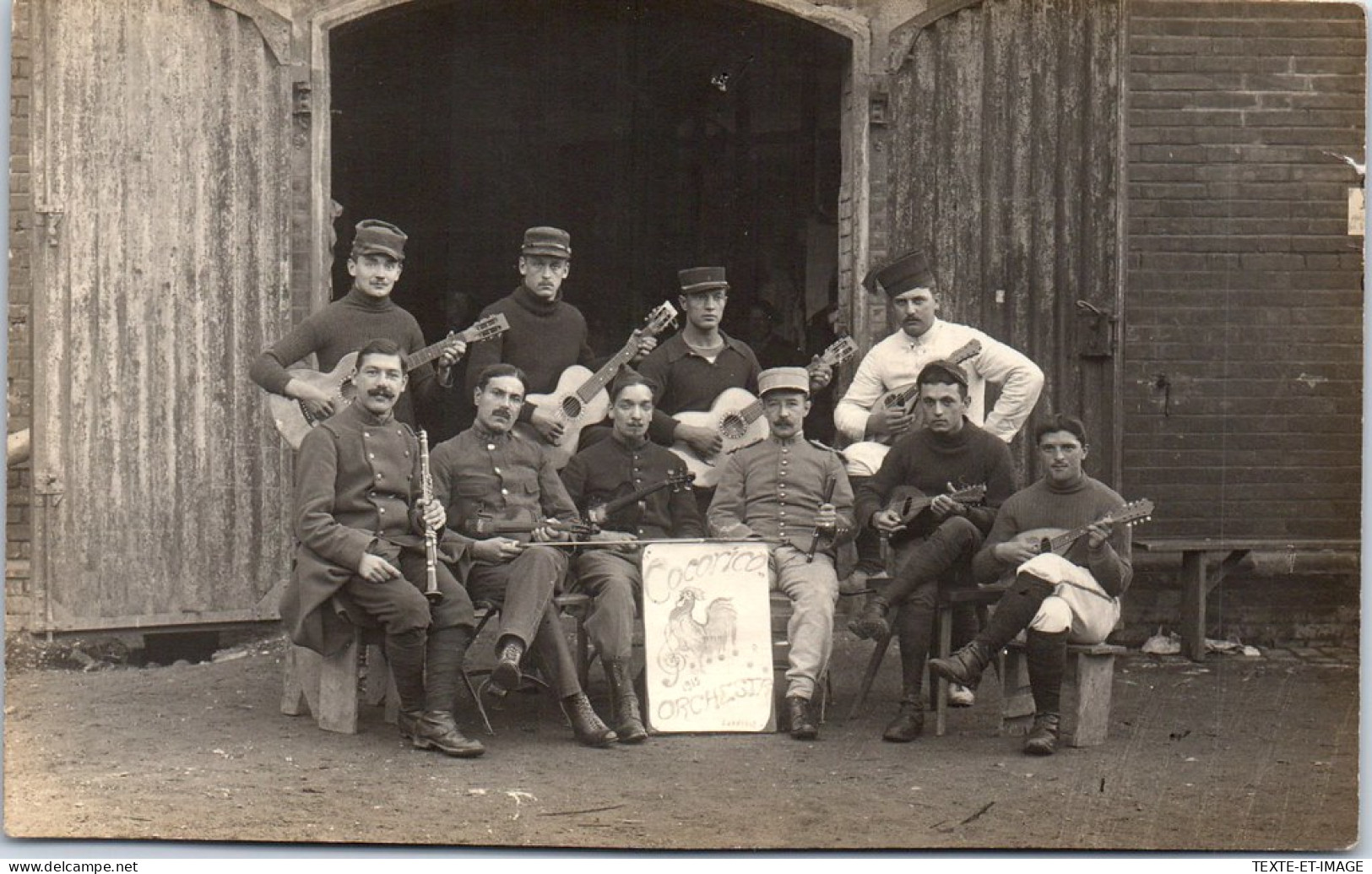 MILITARIA 14/18 CARTE PHOTO AUSBURG - Orchestre De Prisonniers  - Guerre 1914-18