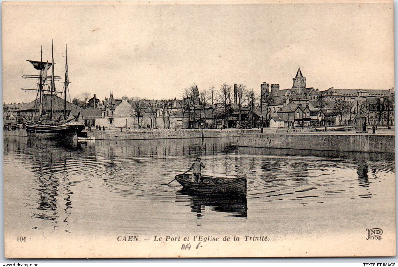 14 CAEN - Le Port Et L'eglise De La Trinite  - Caen