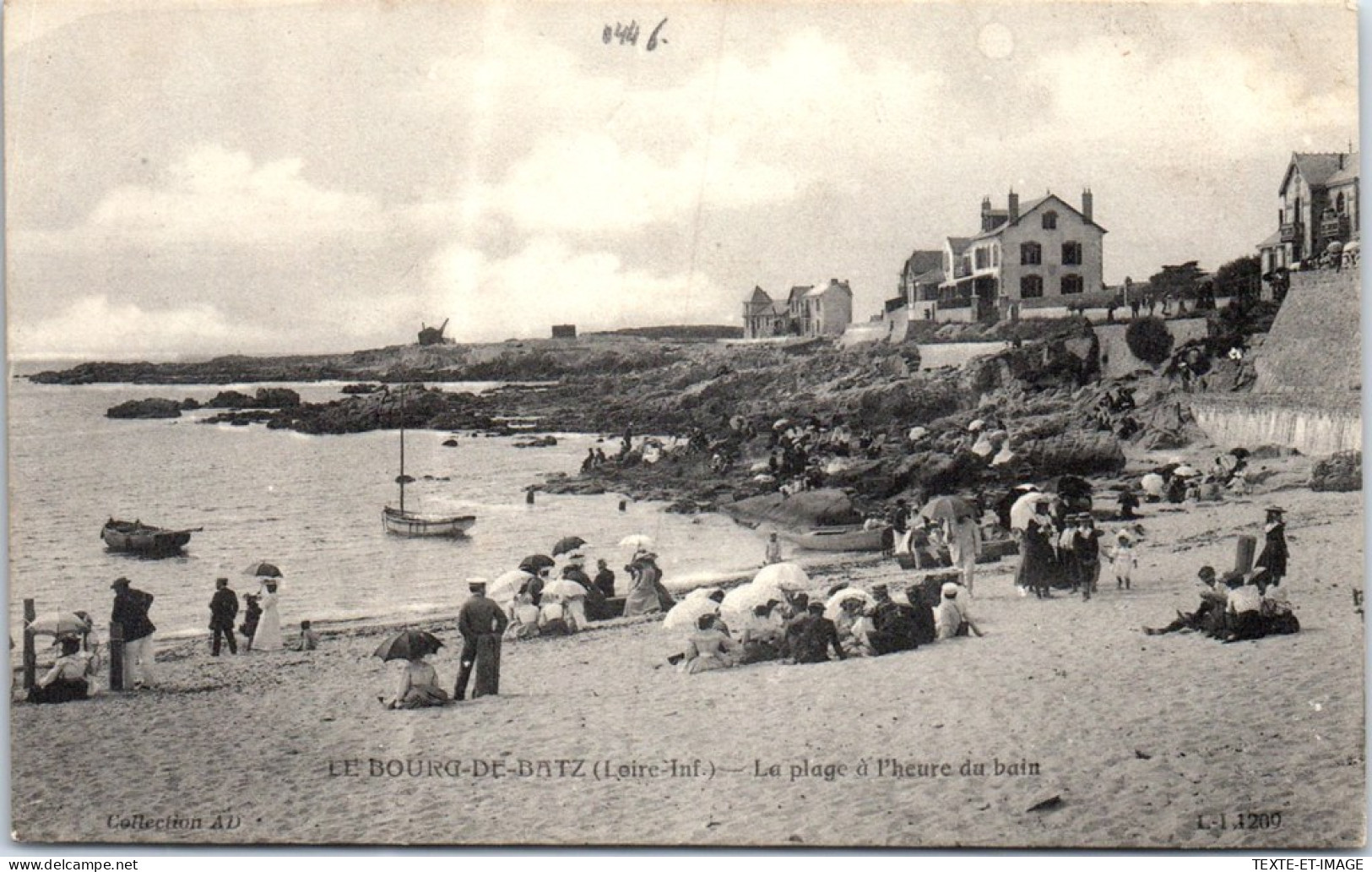 44 LE BOURG DE BATZ - La Plage A L'heure Du Bain. - Otros & Sin Clasificación