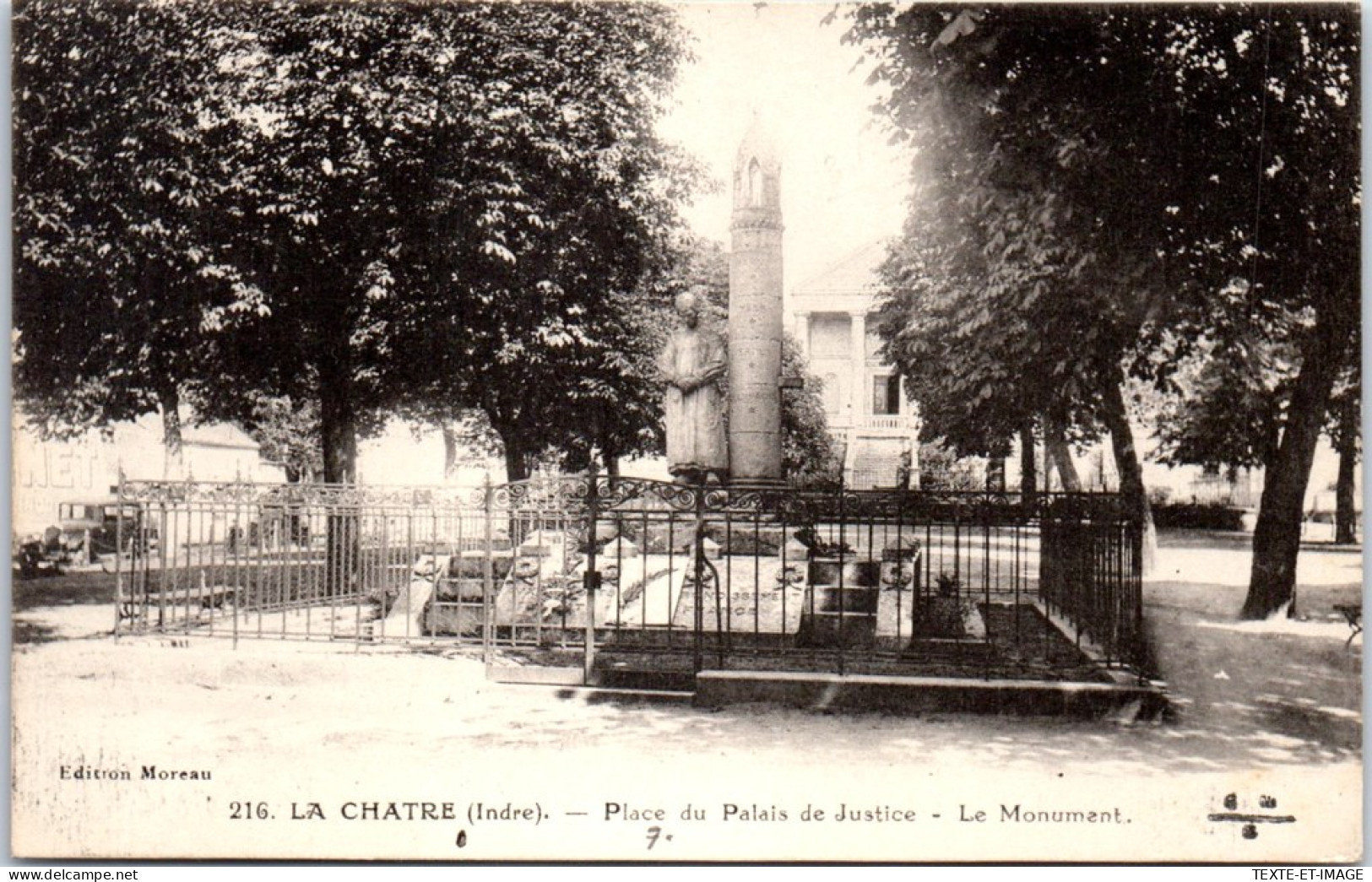 36 LA CHATRE - Place Du Palais De Justice, Monument  - La Chatre