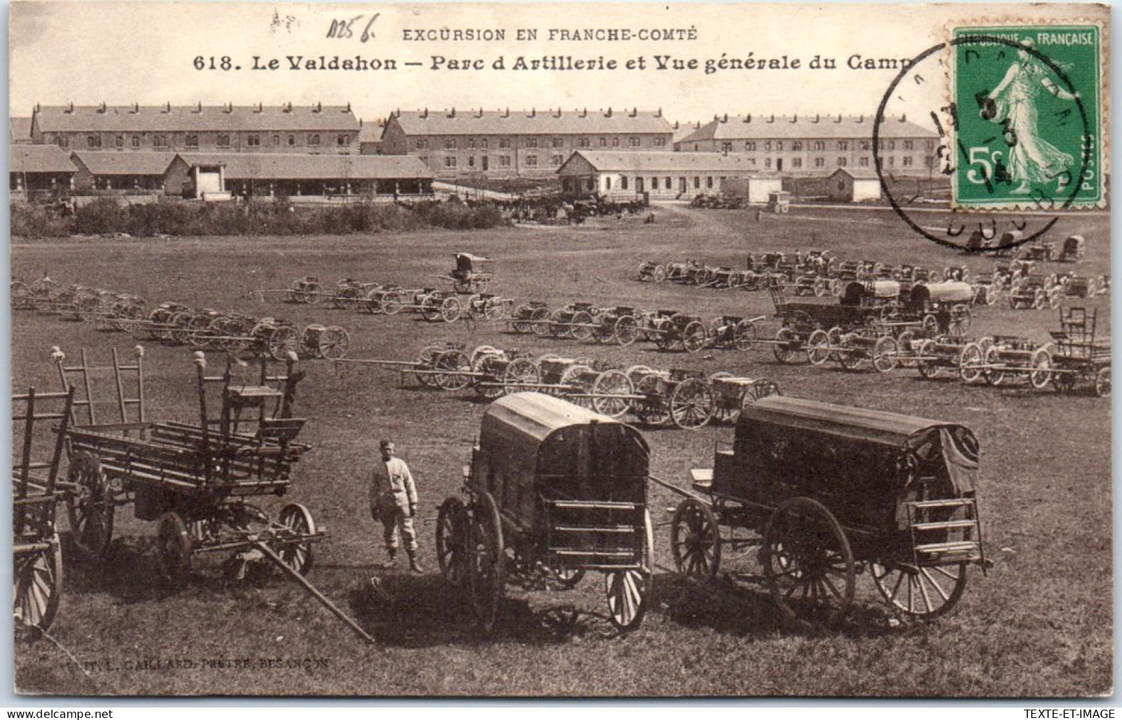 25 LE VALDAHON - Parc D'artillerie & Vue Generale  - Autres & Non Classés