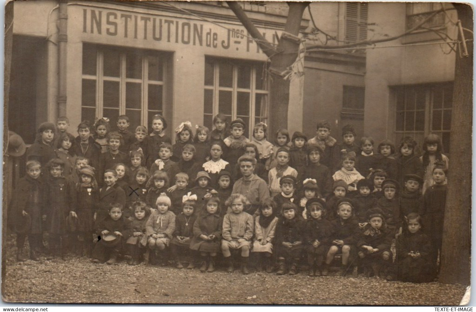 PHOTOGRAPHIE - CARTE PHOTO - Ecole A Situer  - Photographie