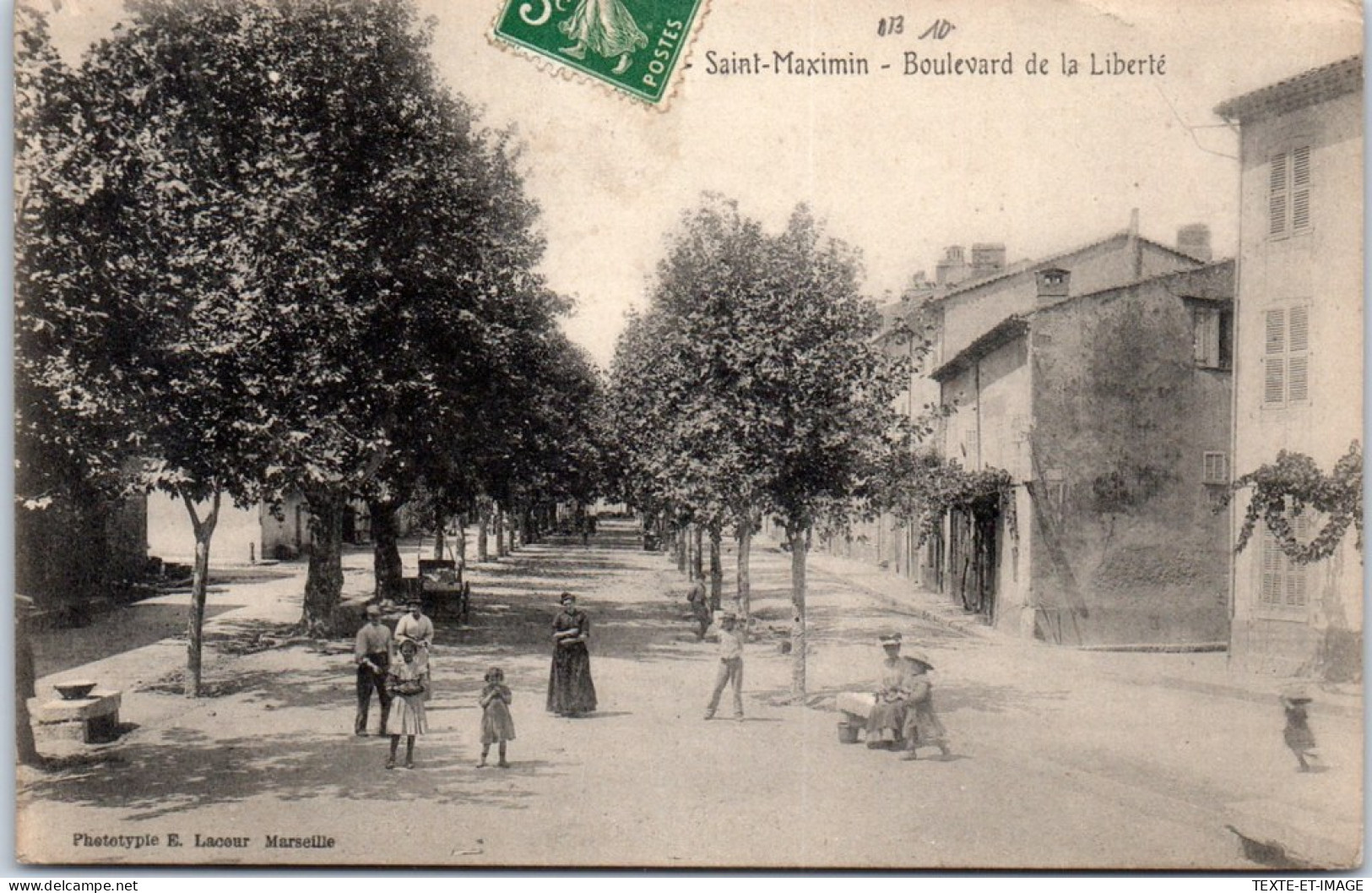 83 SAINT MAXIMIN - Le Boulevard De La Liberte  - Andere & Zonder Classificatie