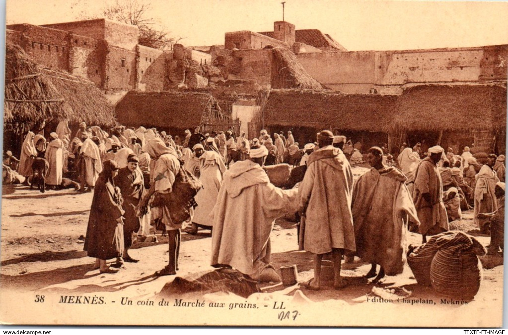 MAROC - MEKNES - Un Coin Du Marche Aux Grains. - Meknes