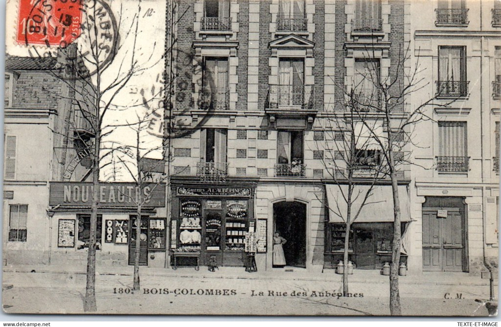92 BOIS COLOMBES - La Rue Des Aubepines.  - Other & Unclassified