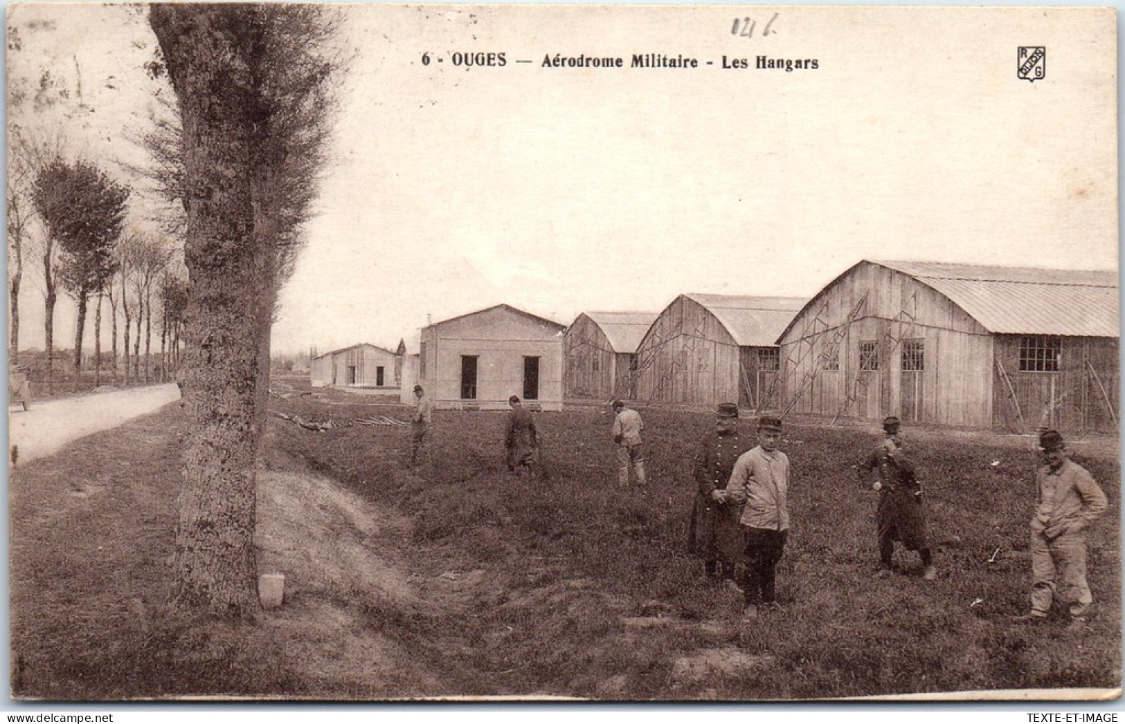 21 OUGES - Aerodrome Militaire - Les Hangars  - Otros & Sin Clasificación