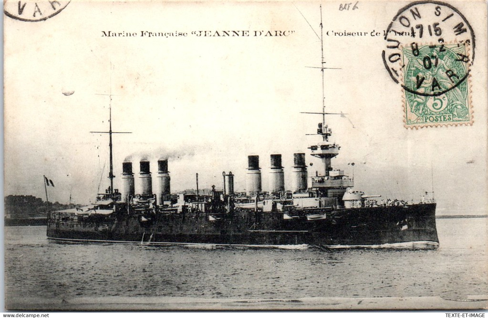 BATEAUX DE GUERRE - Le Croiseur Jeanne D'Arc. - Warships