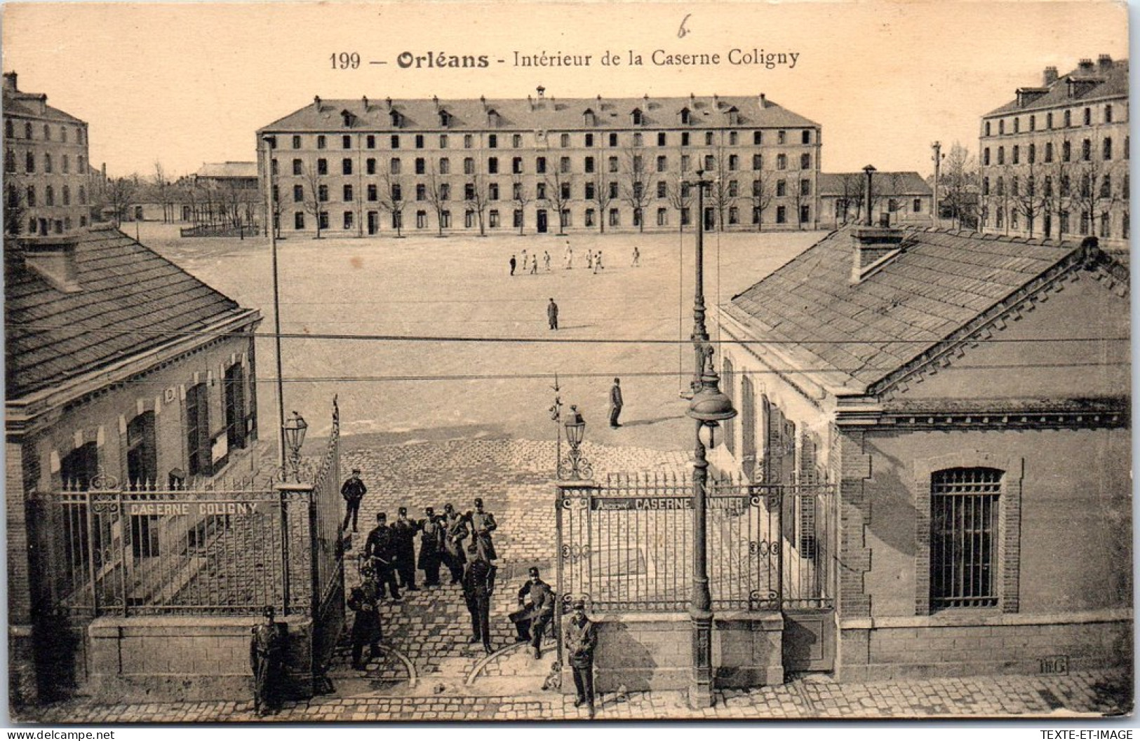 45 ORLEANS - Vue Sur L'interieur De La Caserne Coligny  - Orleans