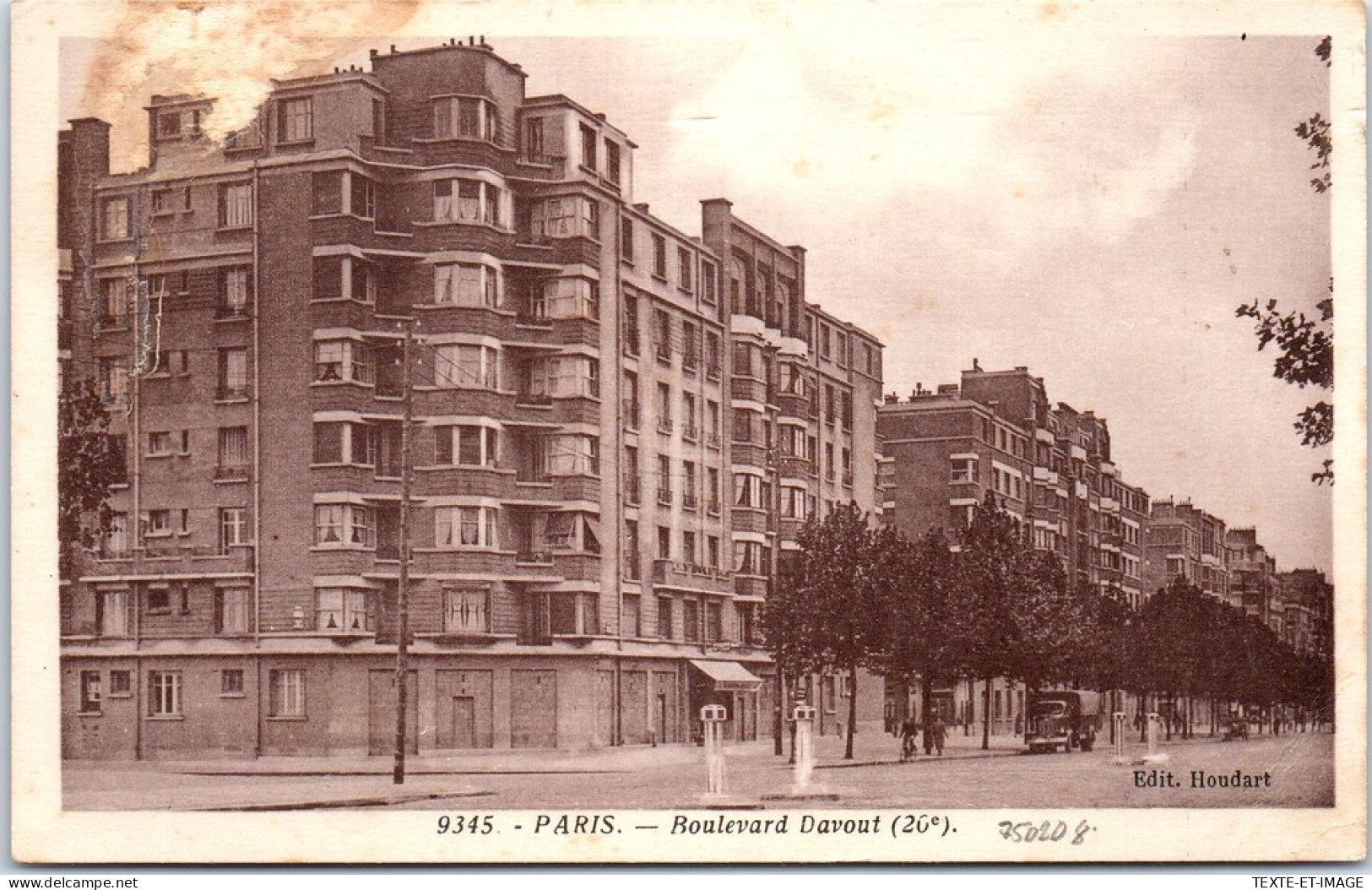 75020 PARIS - Le Boulevard Davout. - District 20