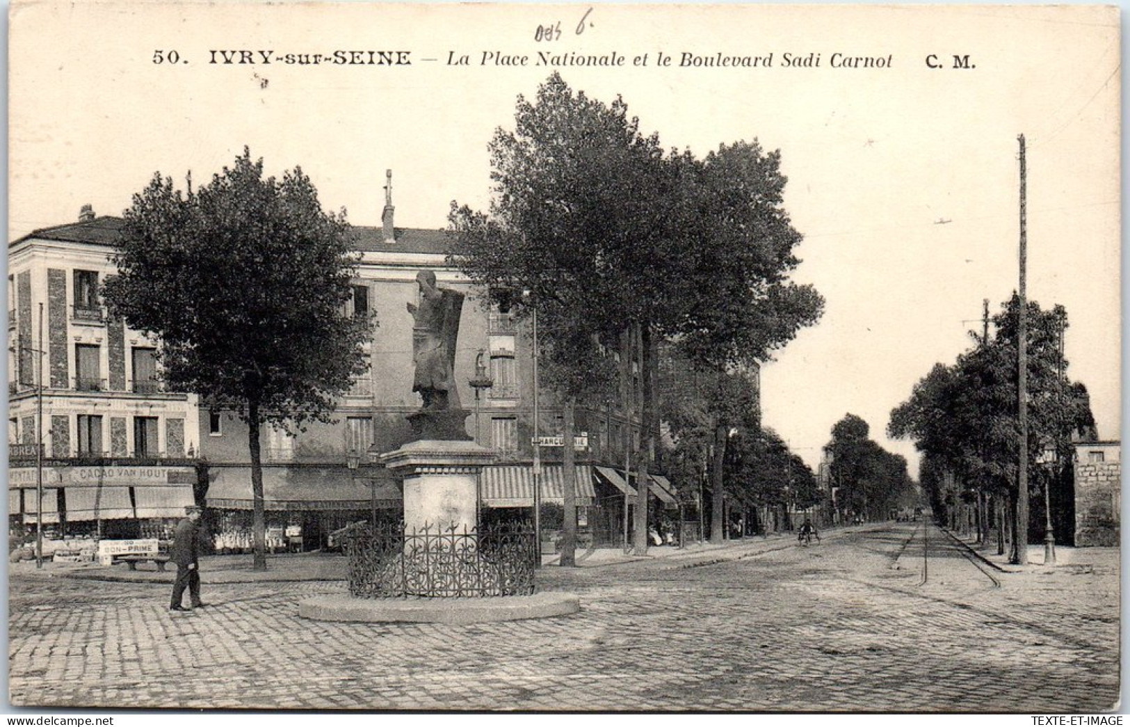 94 IVRY SUR SEINE - La Place Nartionale Et Bld Carnot. - Ivry Sur Seine