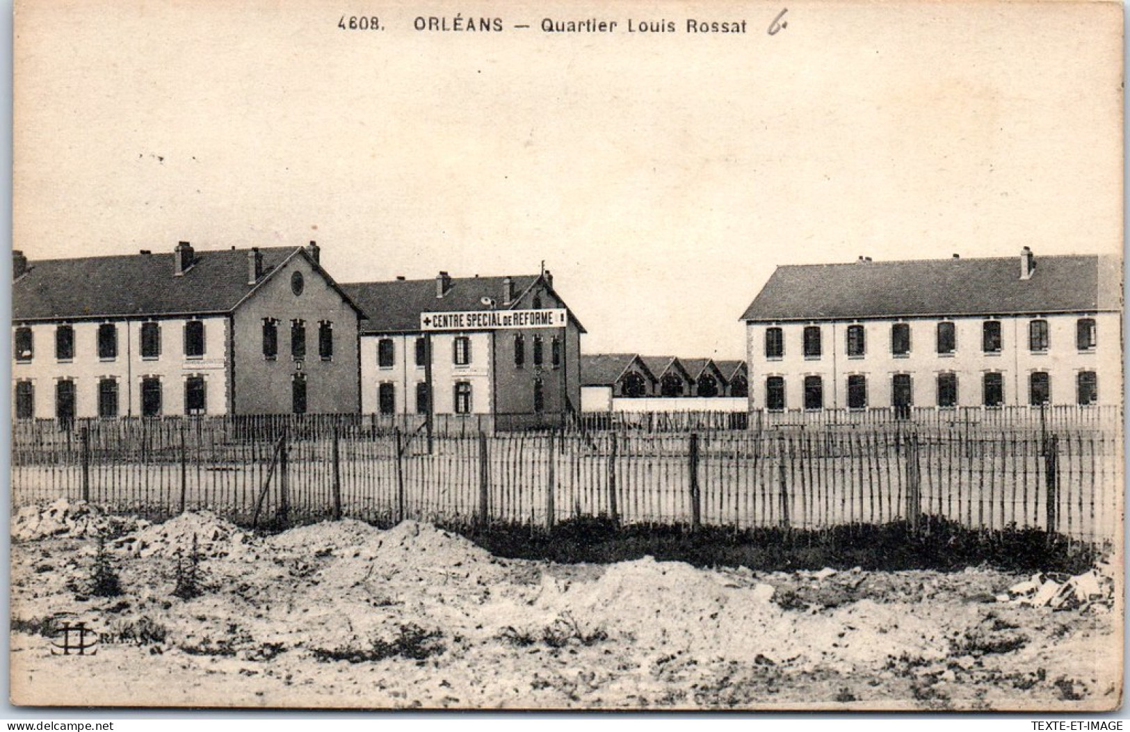 45 ORLEANS - Le Quartier Louis Rossat. - Orleans