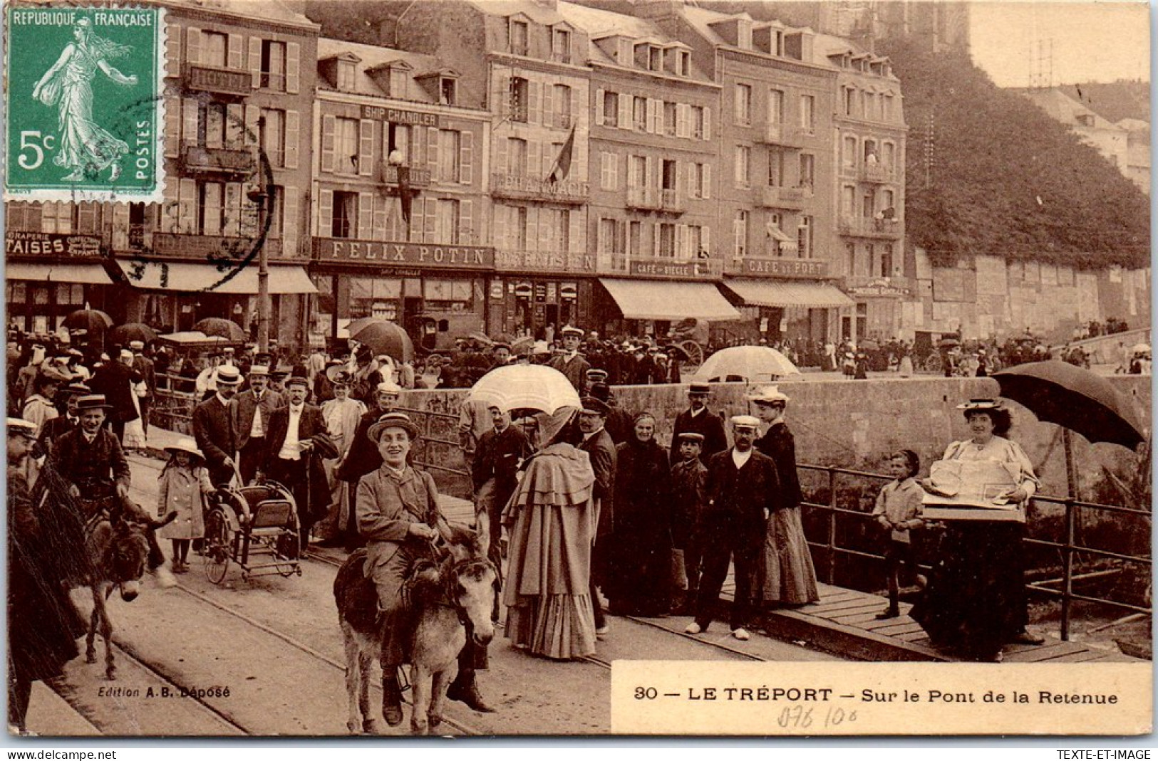 76 LE TREPORT - Sur Le Pont De La Retenue. - Le Treport