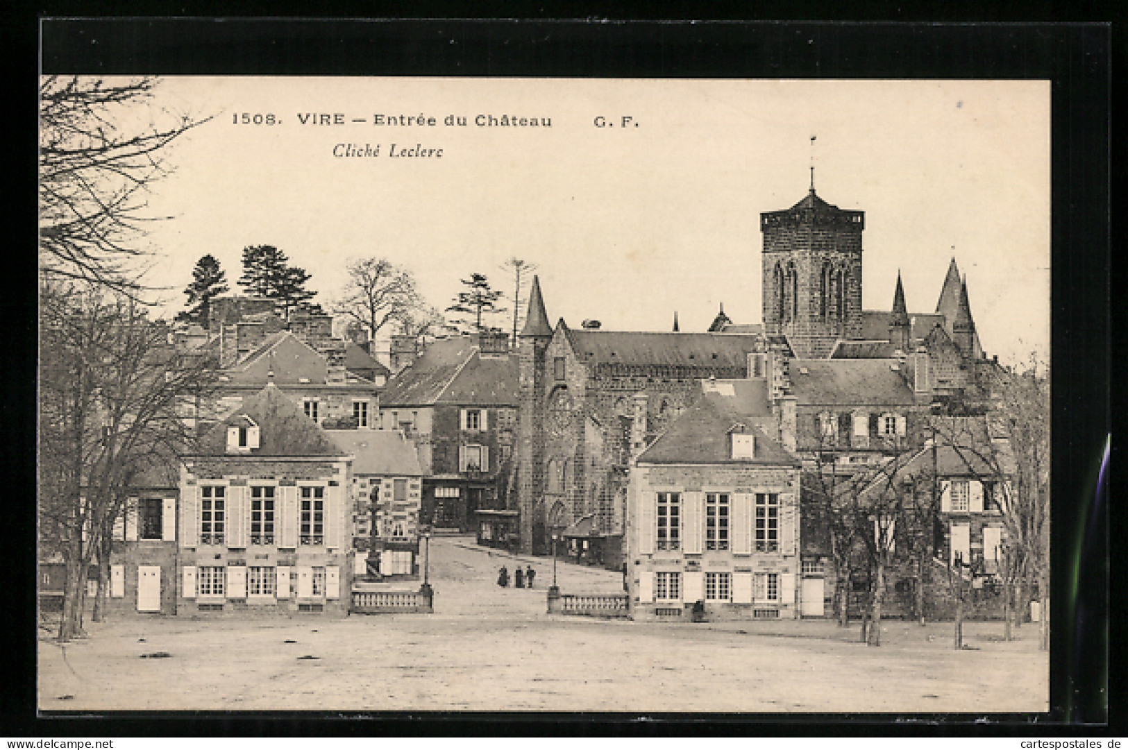 CPA Vire, Entrée Du Chateau  - Vire