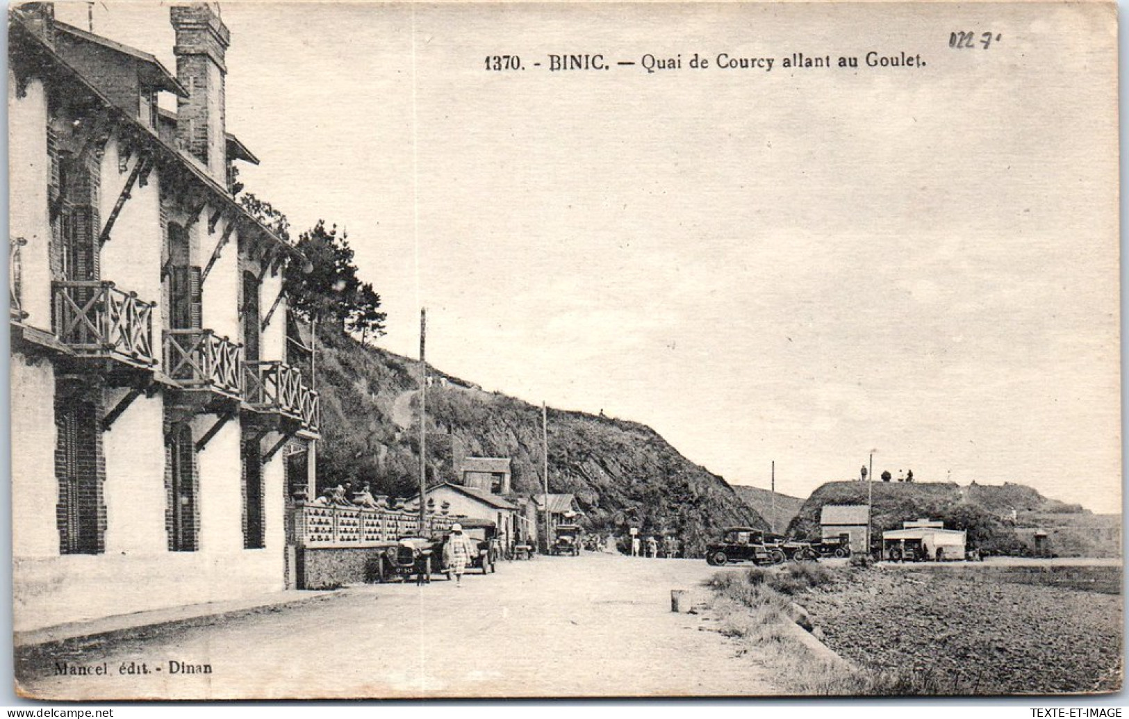 22 BINIC - Quai De Courcy Allant Au Goulet  - Binic