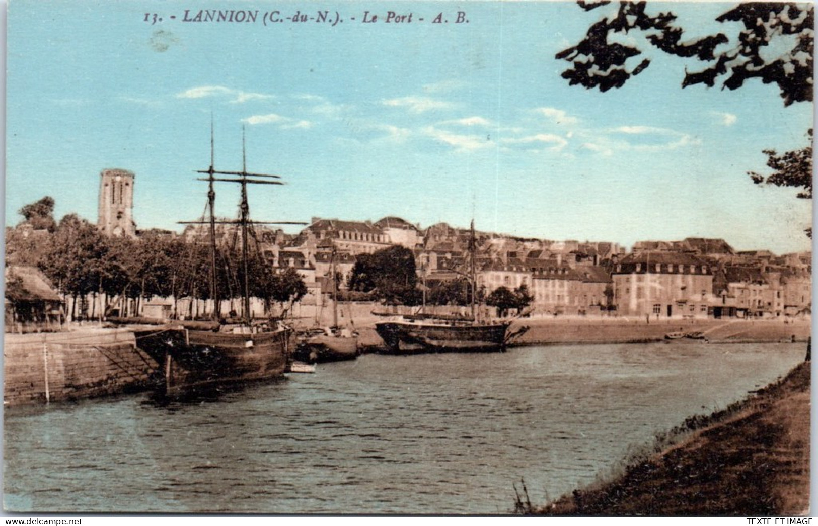 22 LANNION - Vue Sur Le Port. - Lannion
