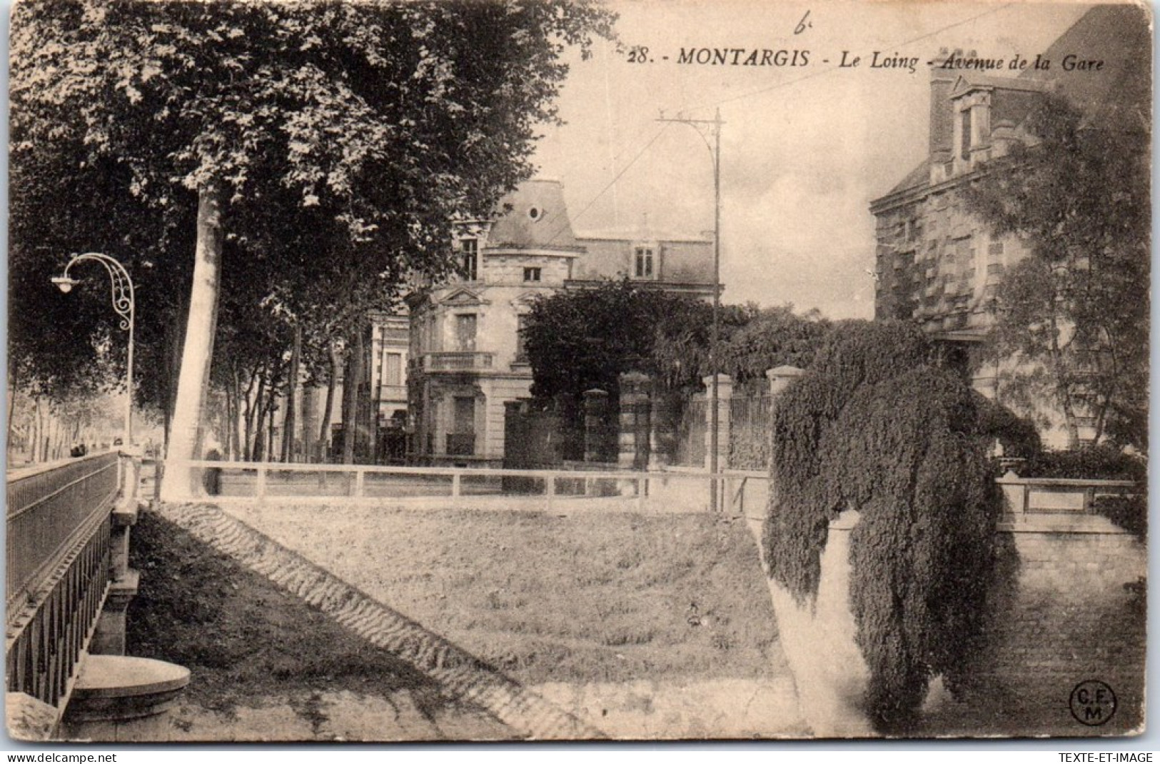 45 MONTARGIS - Le Loing, Ave De La Gare  - Montargis