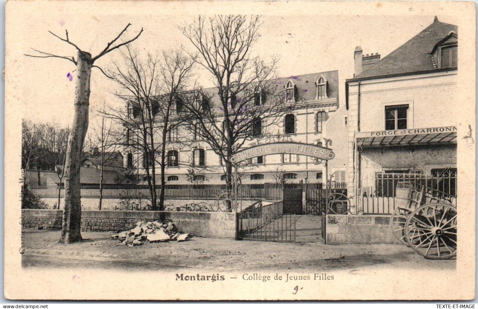 45 MONTARGIS - Vue Du College De Jeunes Filles. - Montargis