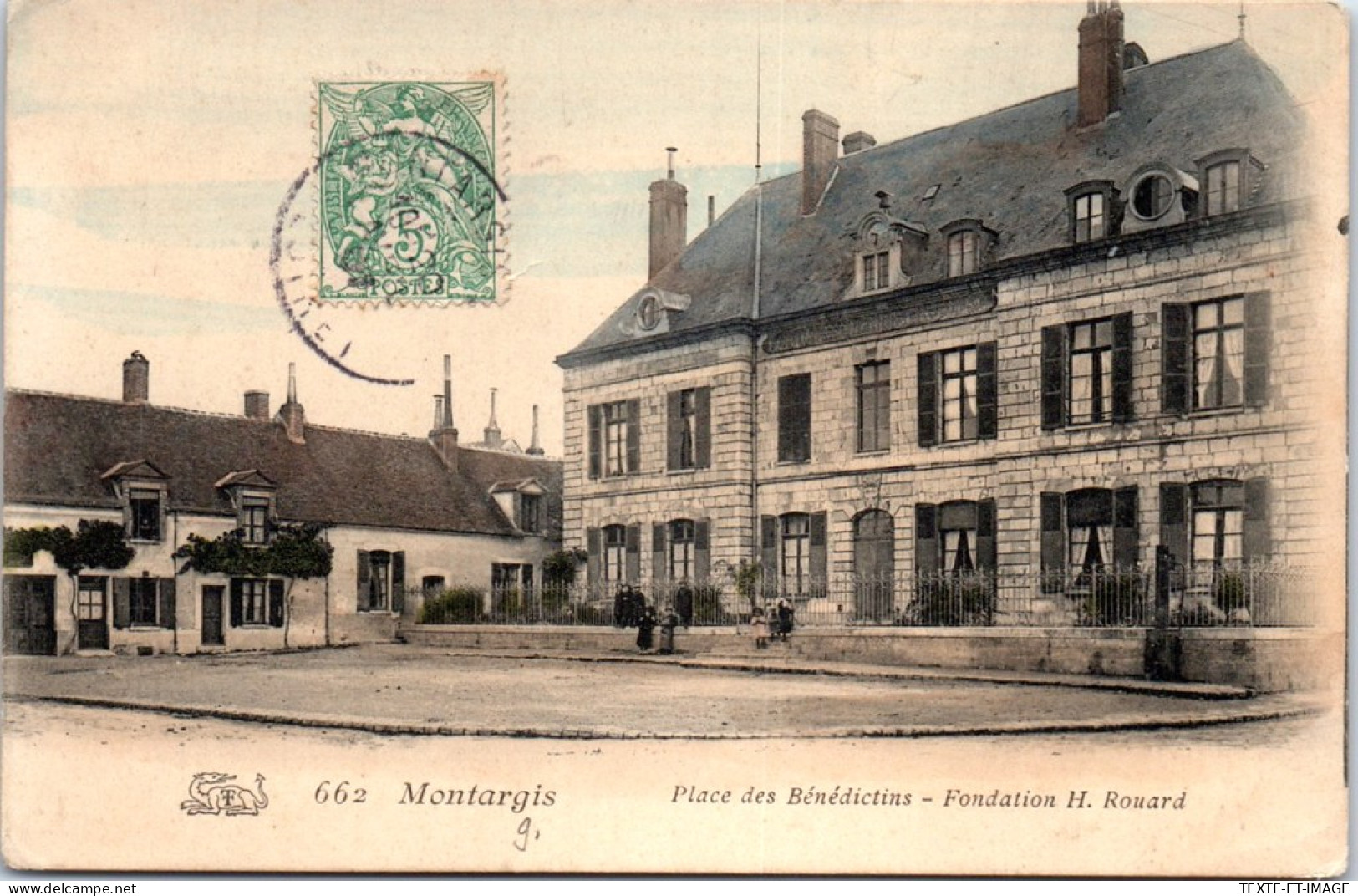 45 MONTARGIS - Place Des Benedictins, Fondation Rouard. - Montargis