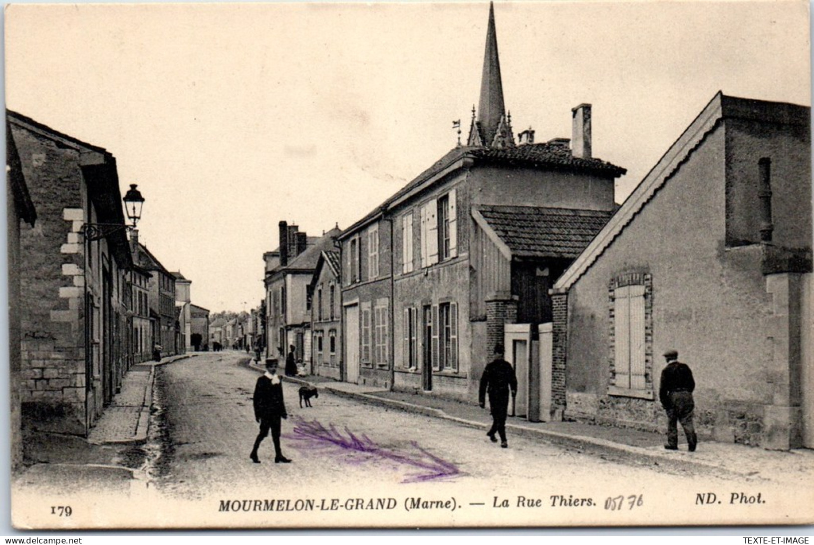 51 MOURMELON LE GRAND - La Rue Thiers. - Mourmelon Le Grand