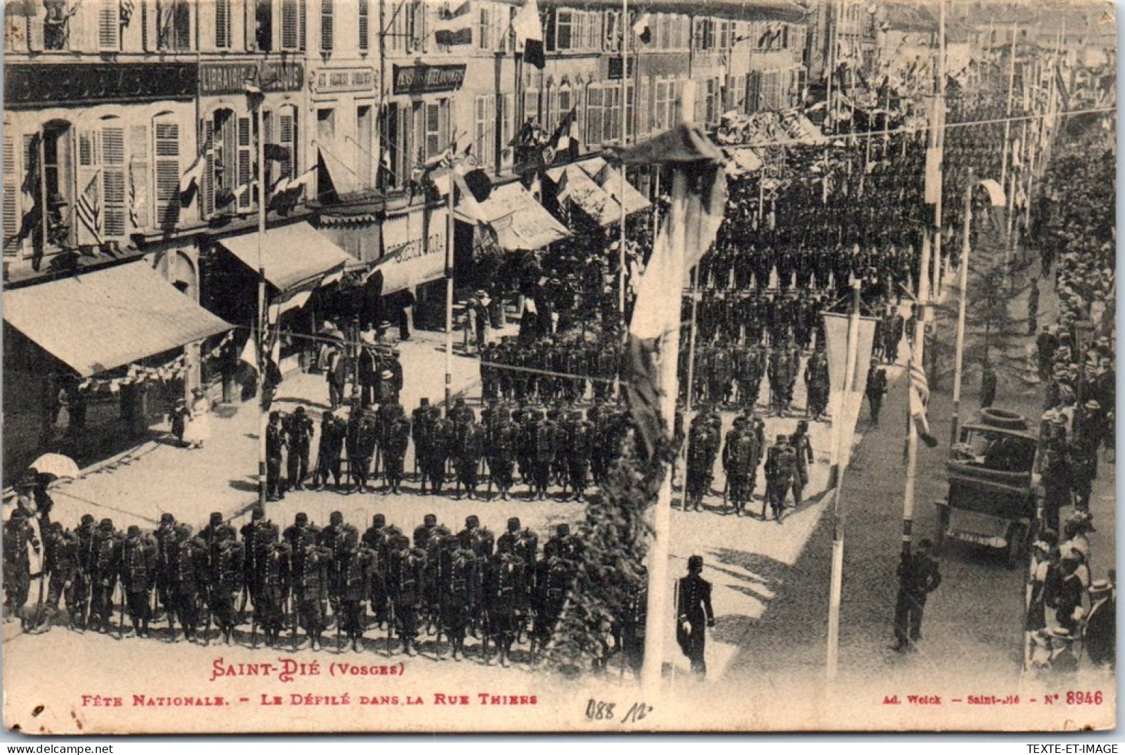 88 SAINT DIE - Defile Du 14 Juillet Dans La Rue Thiers  - Saint Die