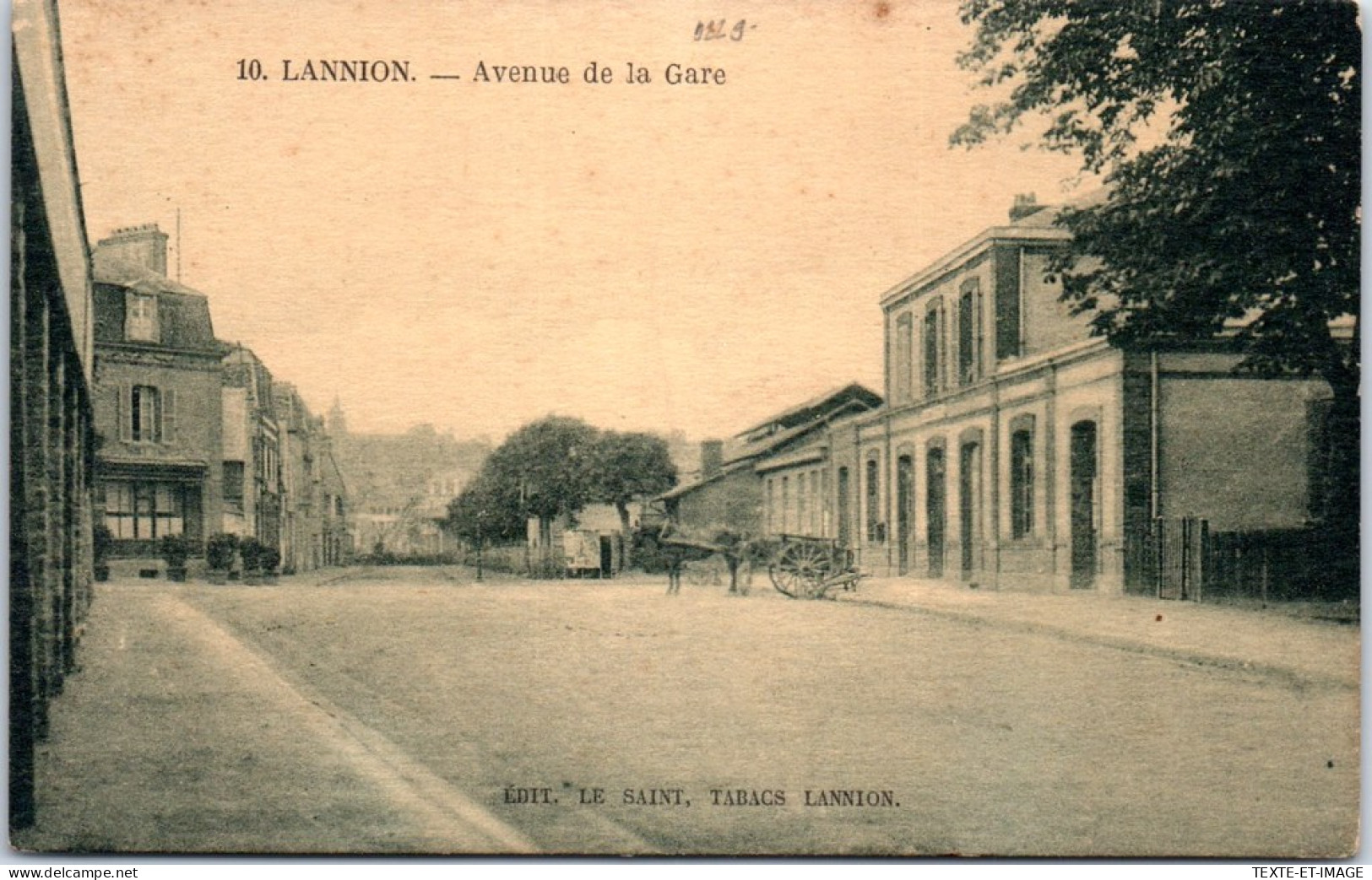 22 LANNION - Vue Latterale De La Gare. - Lannion
