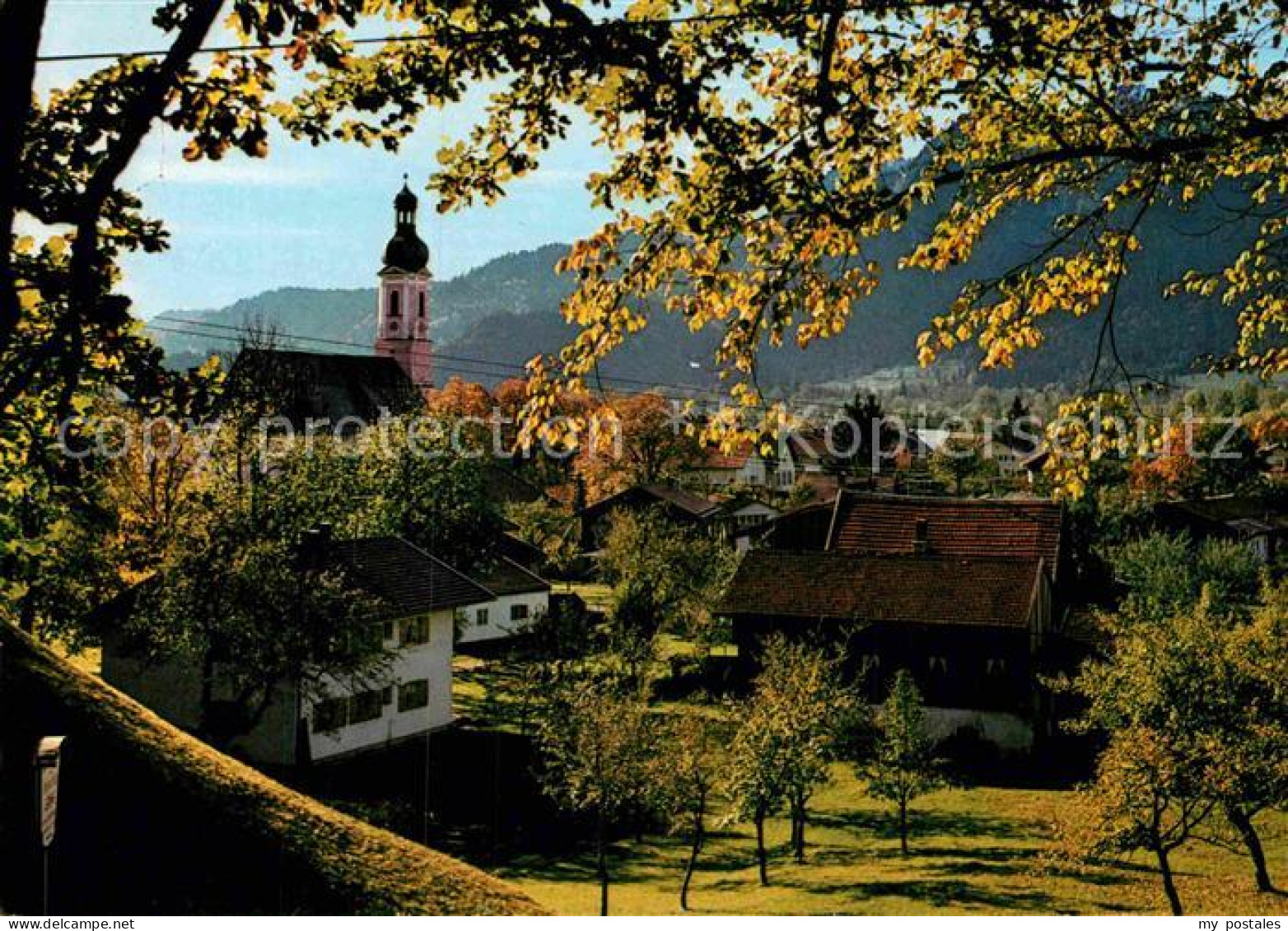 72904625 Lenggries Ortsansicht Mit Kirche Herbststimmung Bayerische Alpen Lenggr - Lenggries