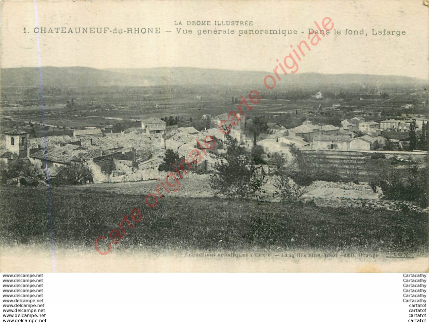 26.  CHATEAUNEUF Du RHONE . Vue Générale Panoramique . Dans Le Fond LAFARGE . - Autres & Non Classés