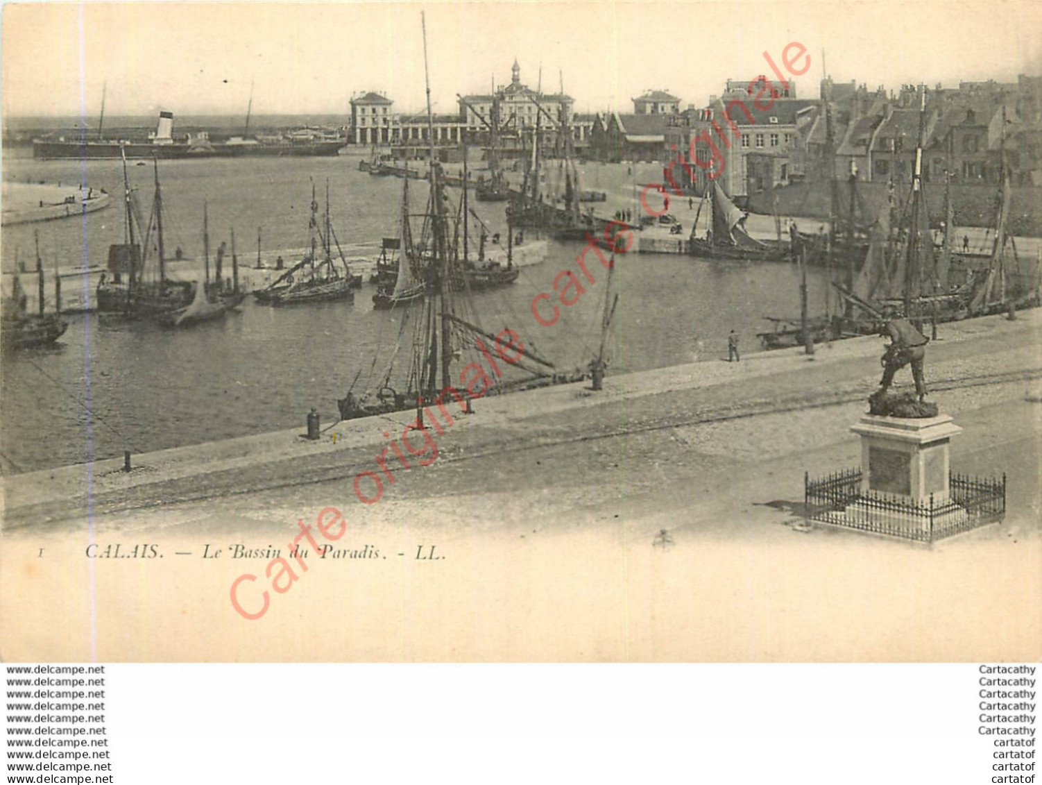 62.  CALAIS .  Le Bassin Du Paradis . - Calais