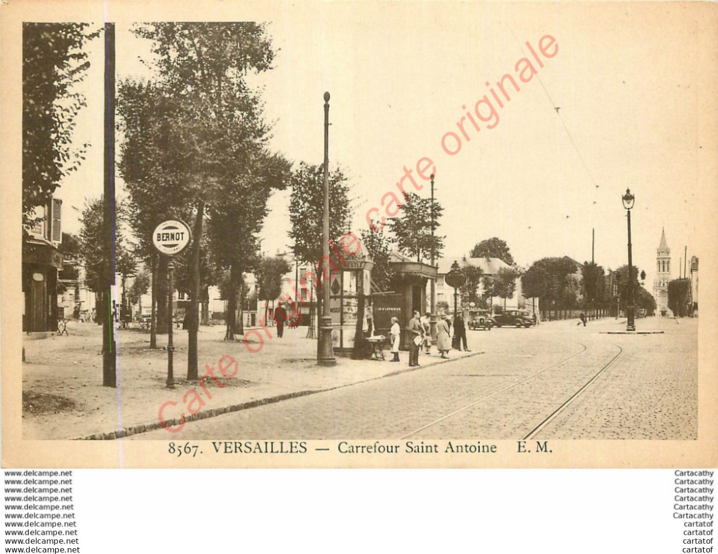 78.  VERSAILLES .  Carrefour Saint Antoine . - Versailles