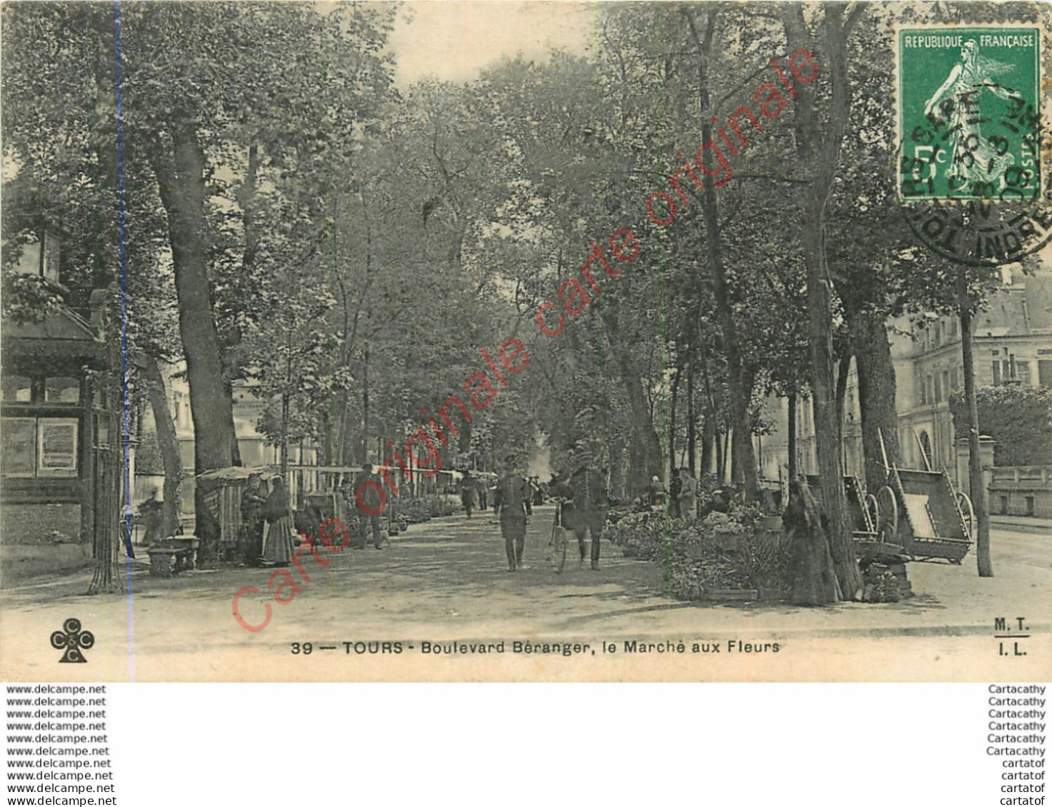 37.  TOURS .  Boulevard Béranger . Le Marché Aux Fleurs . - Tours