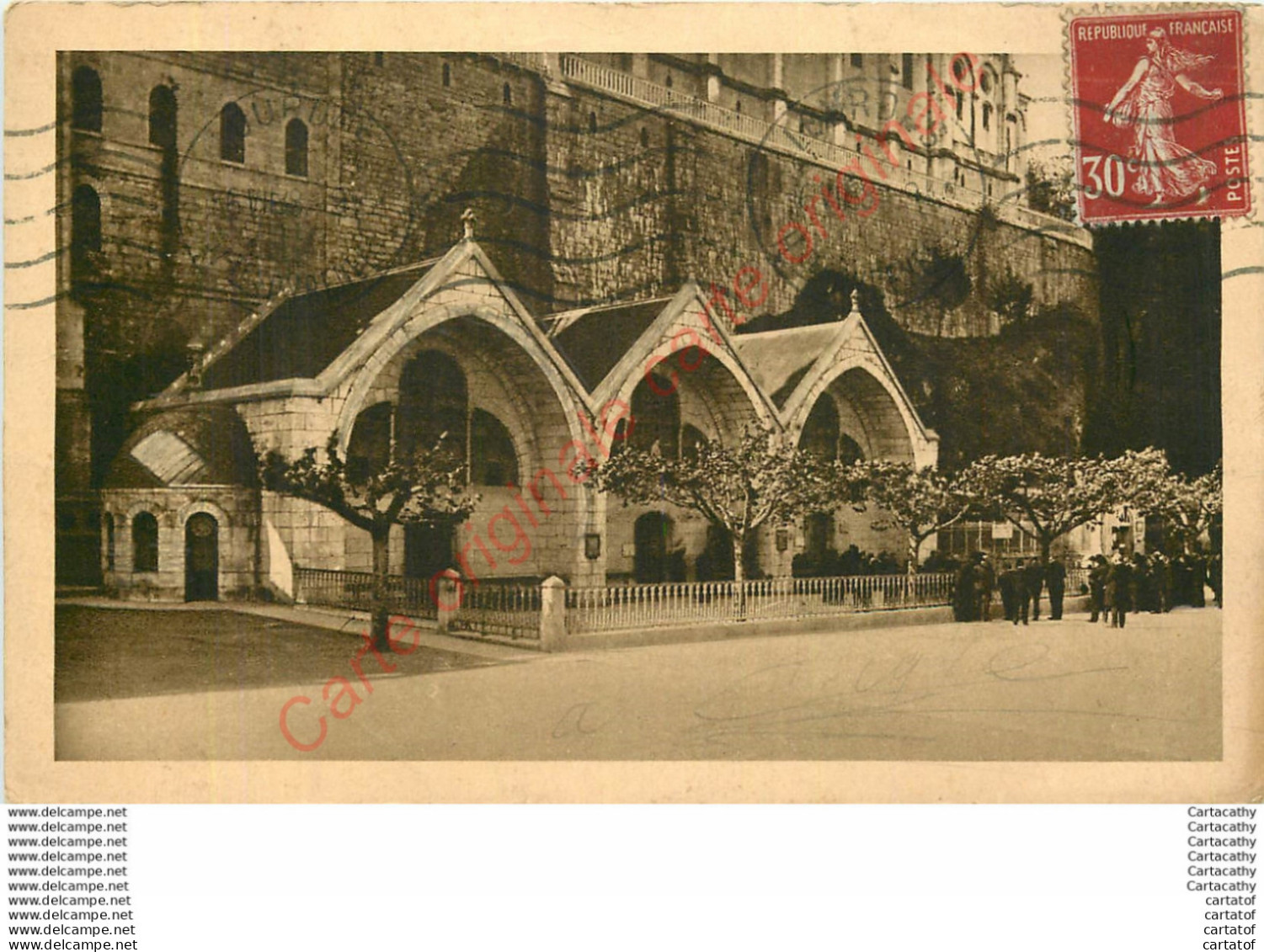 65.  LOURDES .  Les Piscines . - Lourdes