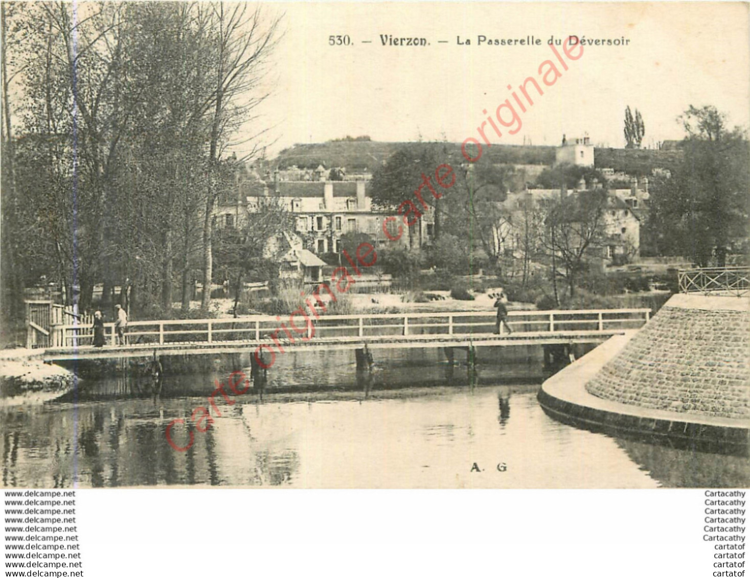 18.  VIERZON .  La Passerelle Du Déversoir . - Vierzon