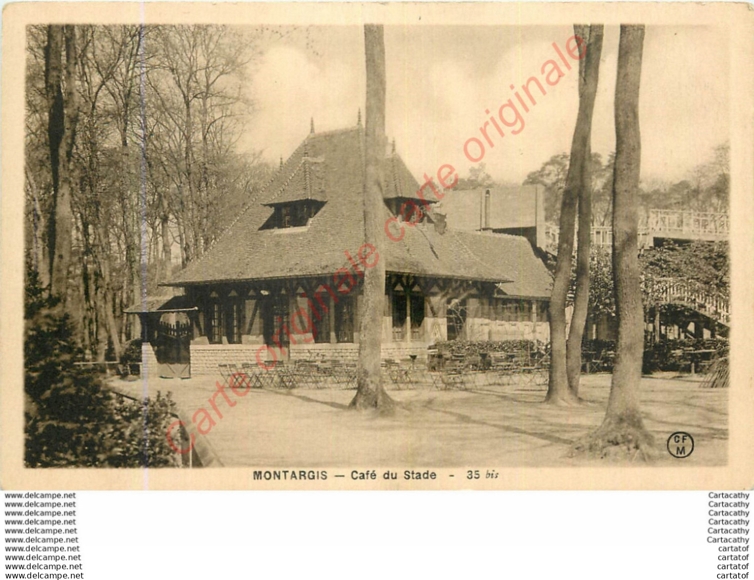 45. MONTARGIS .  Café Du Stade . - Montargis