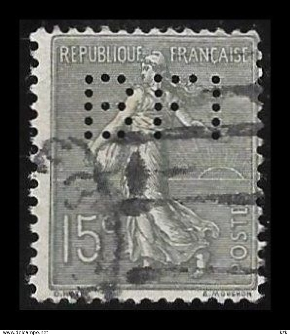 1 04	10	06	N°	130	Perforé	-	BFI 103	-	BANQUE FRANCE & ITALIE  Pour AMERIQUE Du SUD - Used Stamps