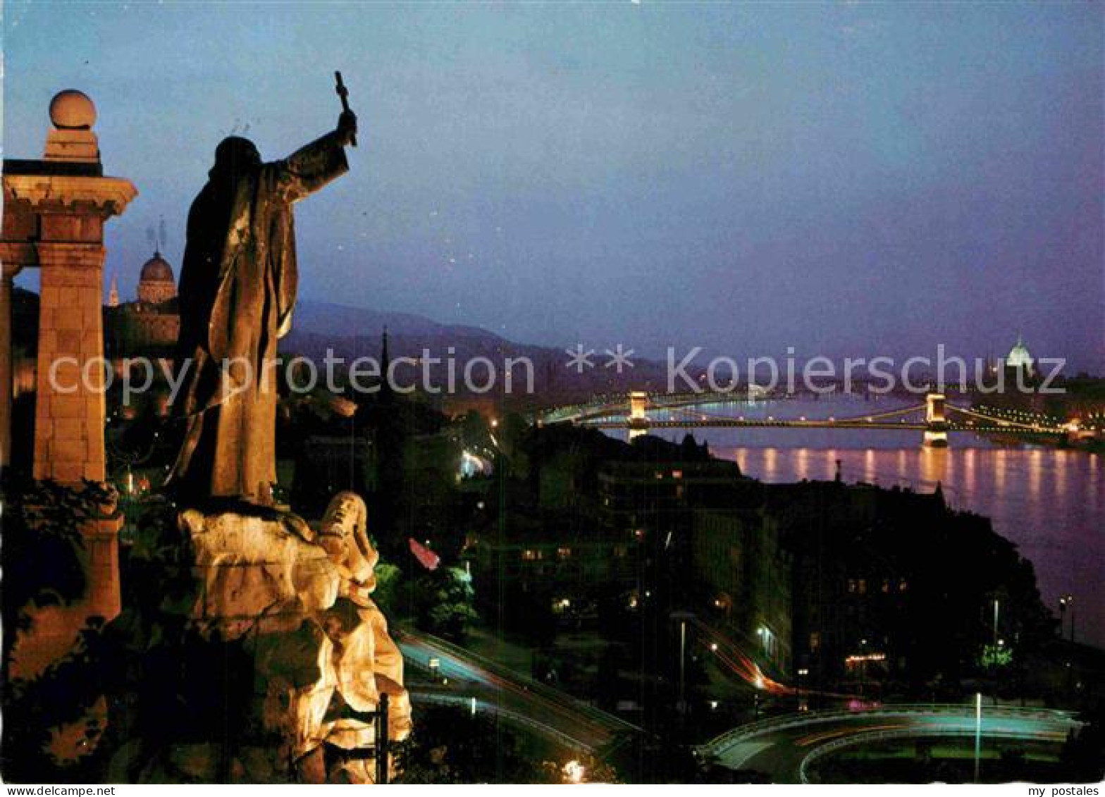 72900813 Budapest Panorama Mit St Gellert Denkmal Budapest - Hungary