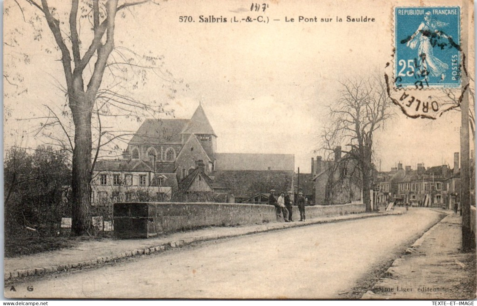 41 SALBRIS - Vue Sur L'eglise Depuis Le Pont  - Salbris